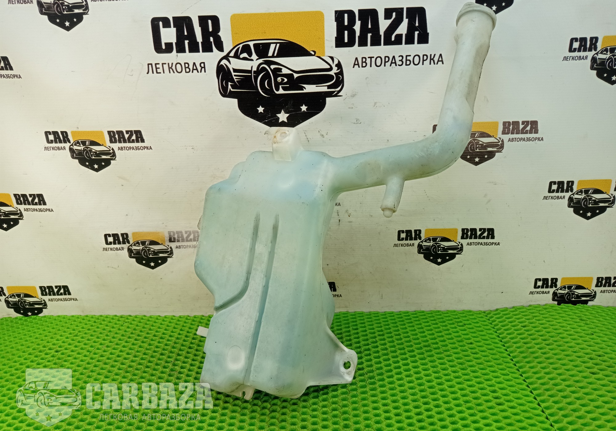 D65167481 Бачок омывателя DE для Mazda 2 II (с 2007 по 2014)