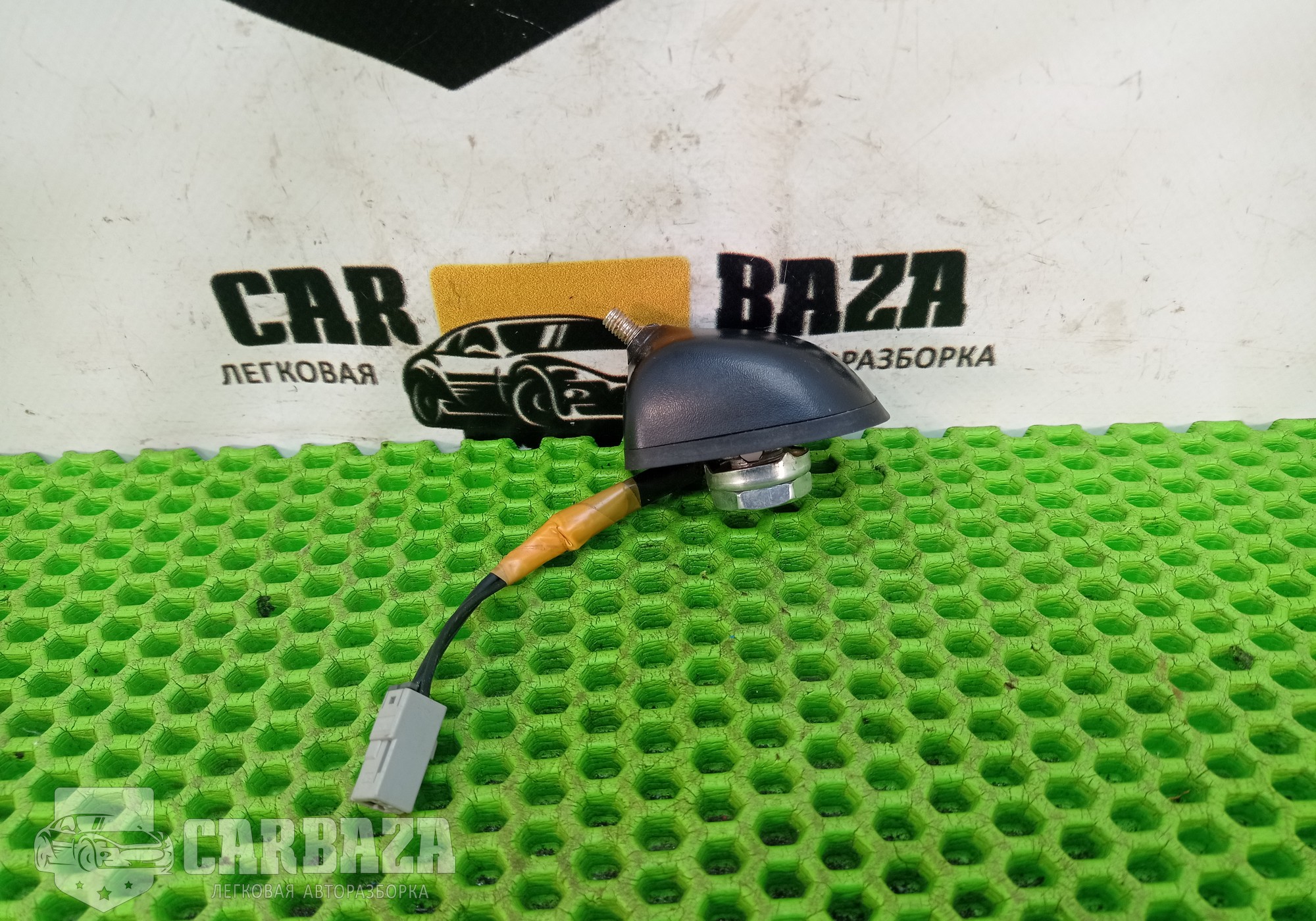 282081BA1H Антенна крыши