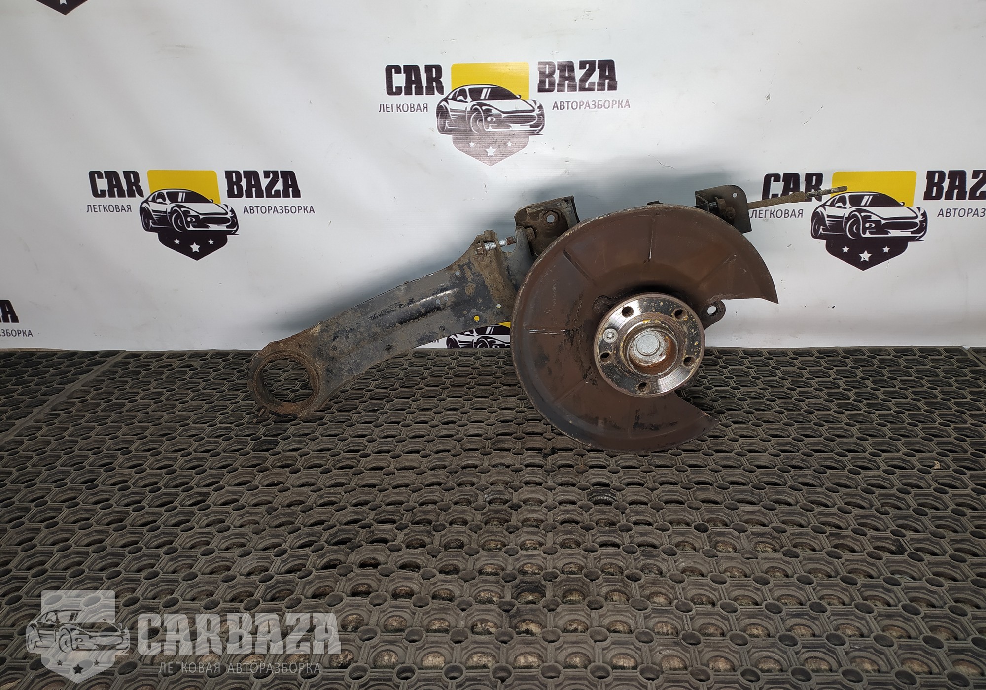 31406321 Рычаг задний продольный правый R для Volvo XC60