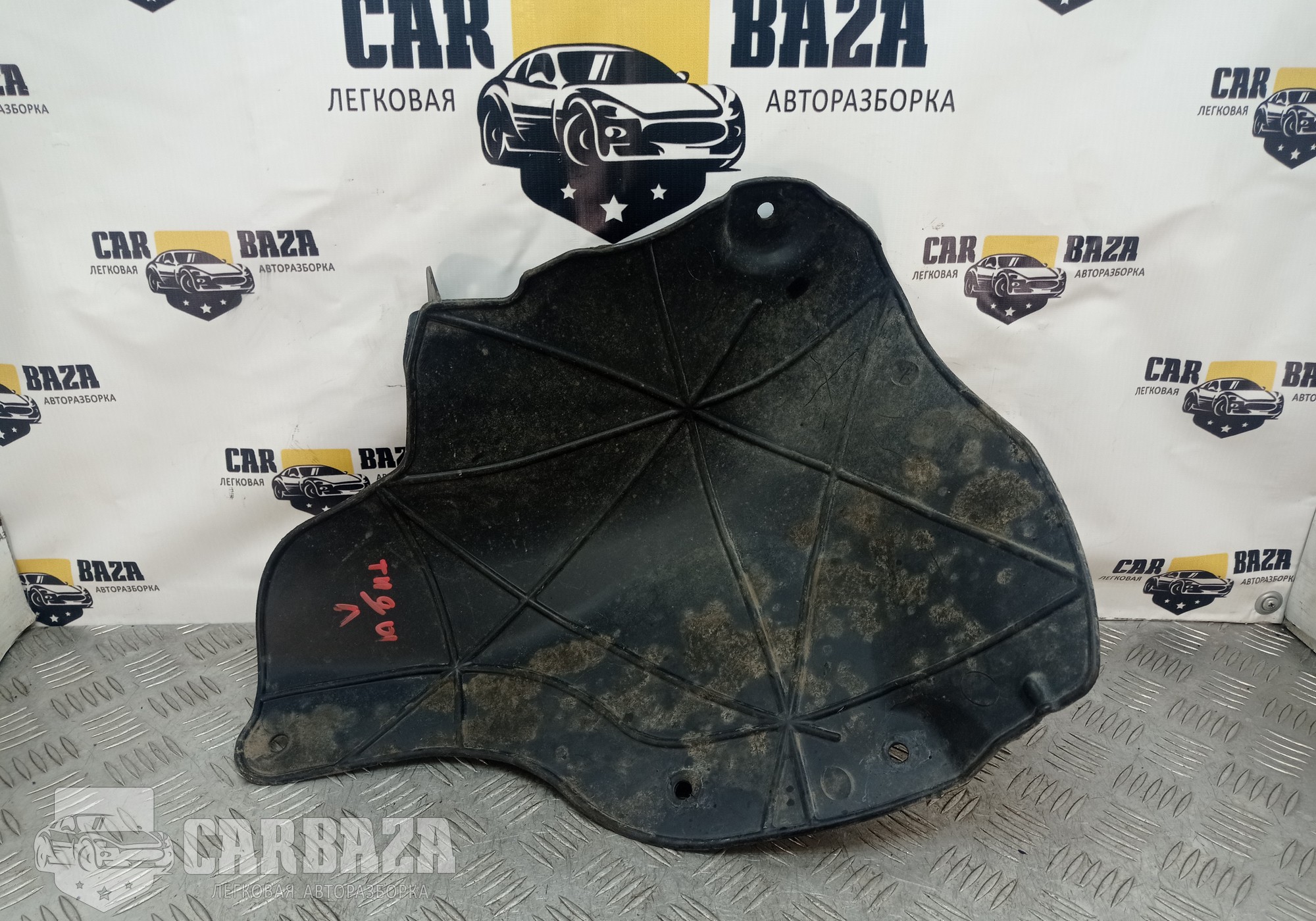 76749EM00A Локер задний левый для Nissan Tiida I (с 2004 по 2014)