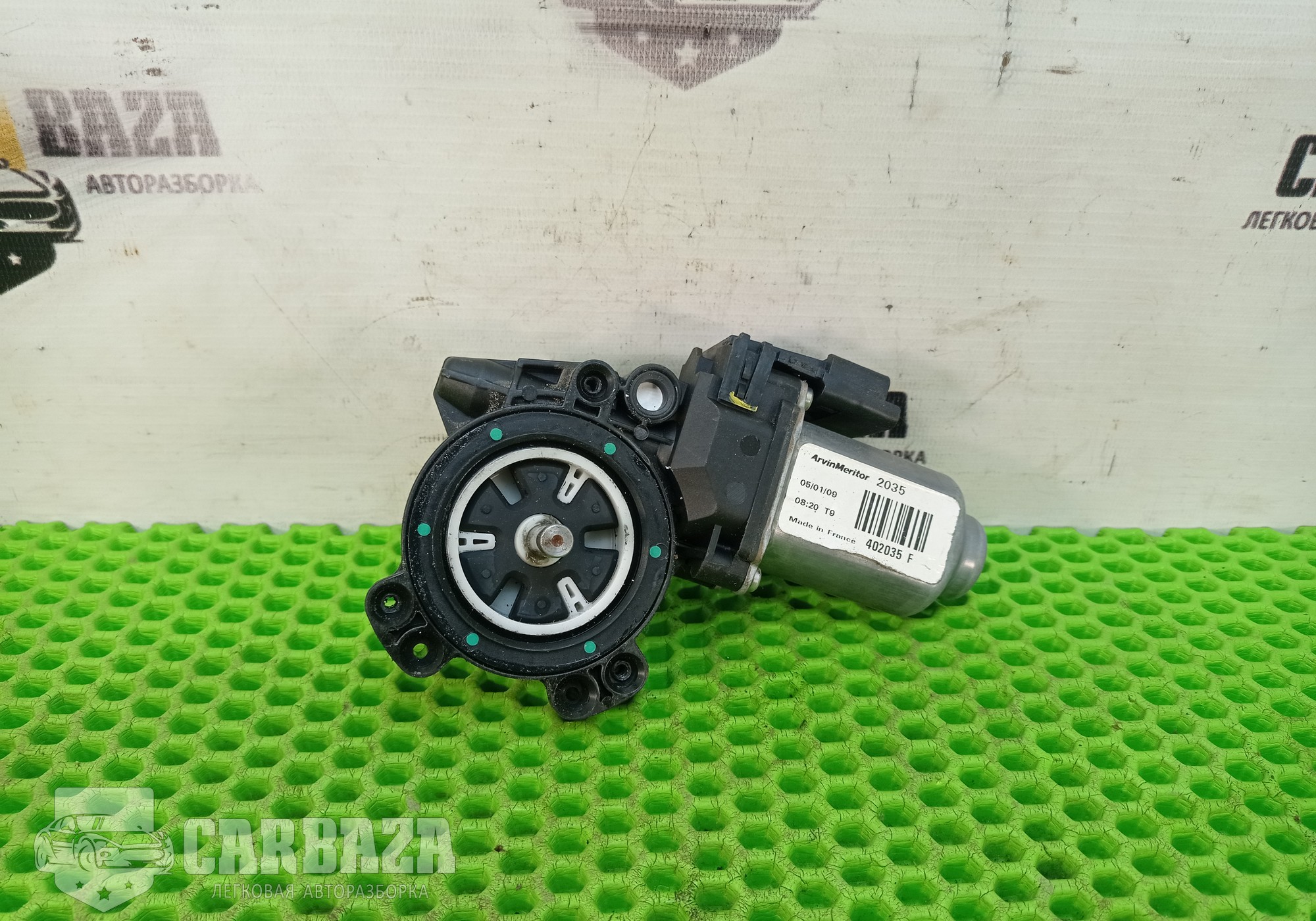 402035F Моторчик стеклоподъемника передний левый J10 для Nissan Qashqai J10 (с 2006 по 2013)