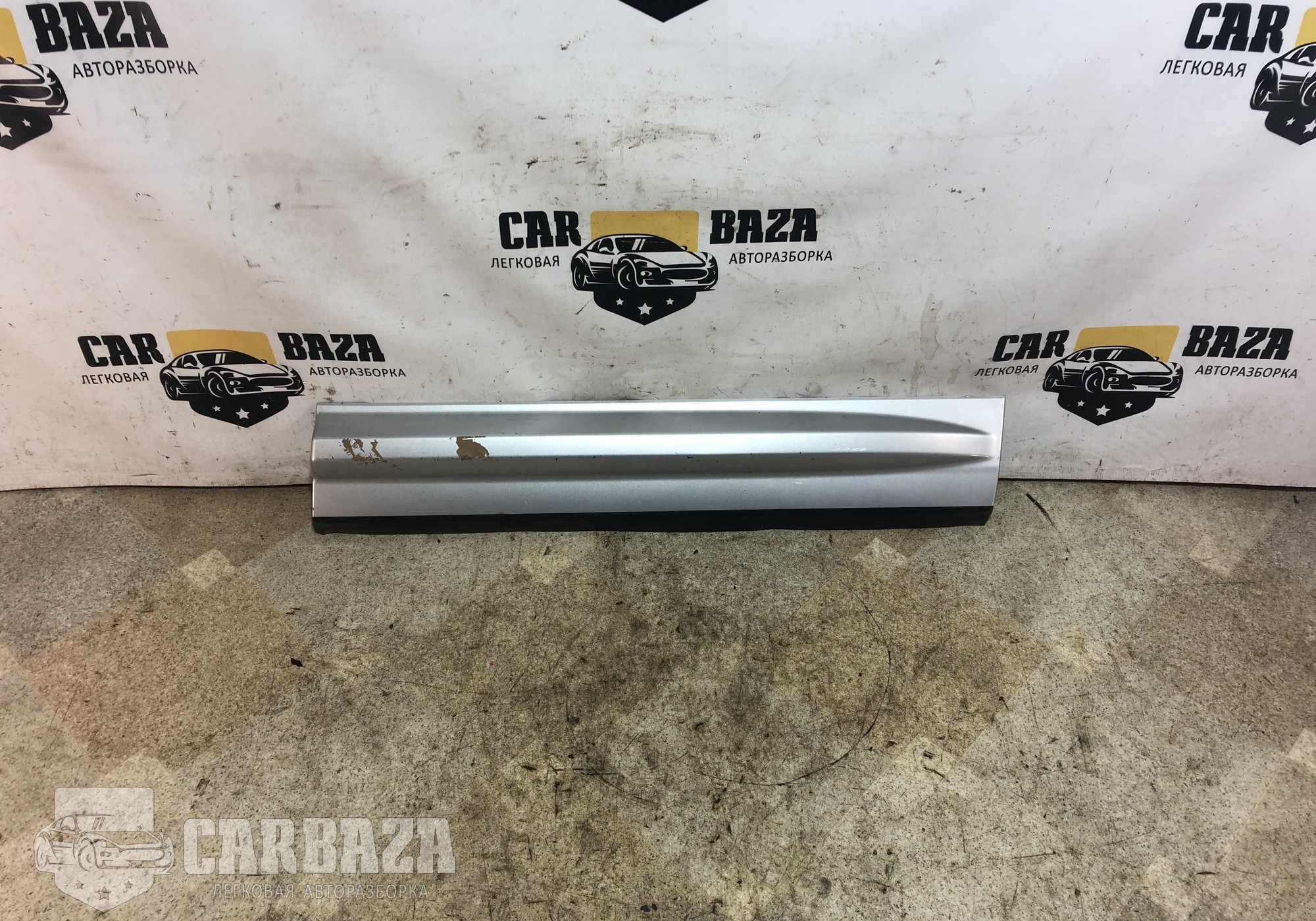 8H5221064A Молдинг двери передний правый для Land Rover Freelander II (с 2006 по 2014)