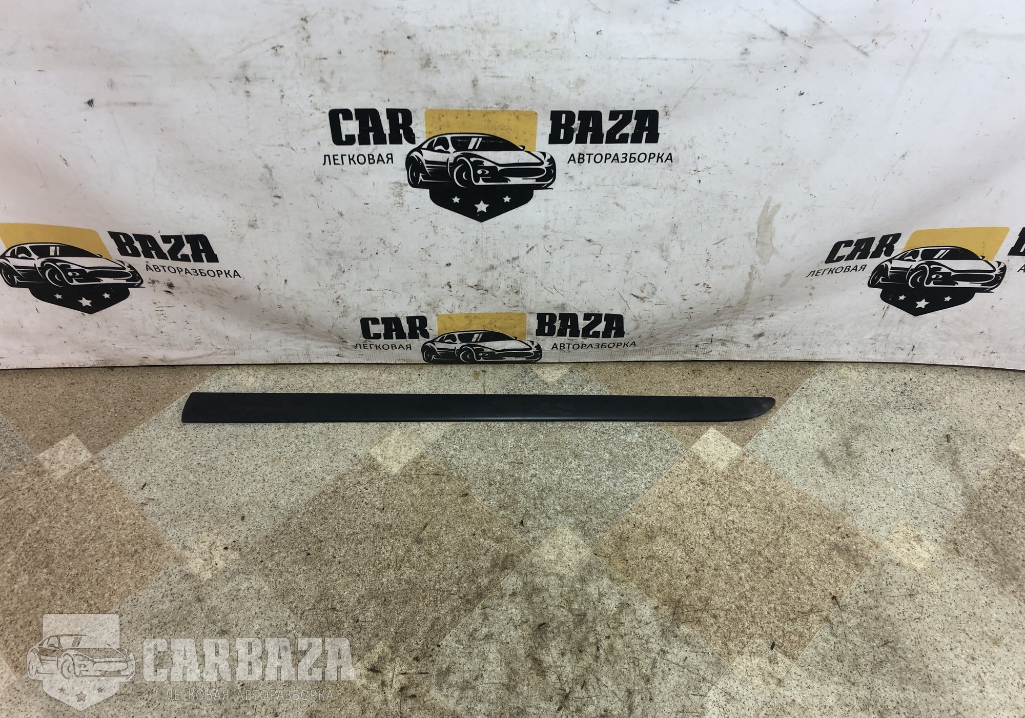 5J0853515 Молдинг двери передней левой