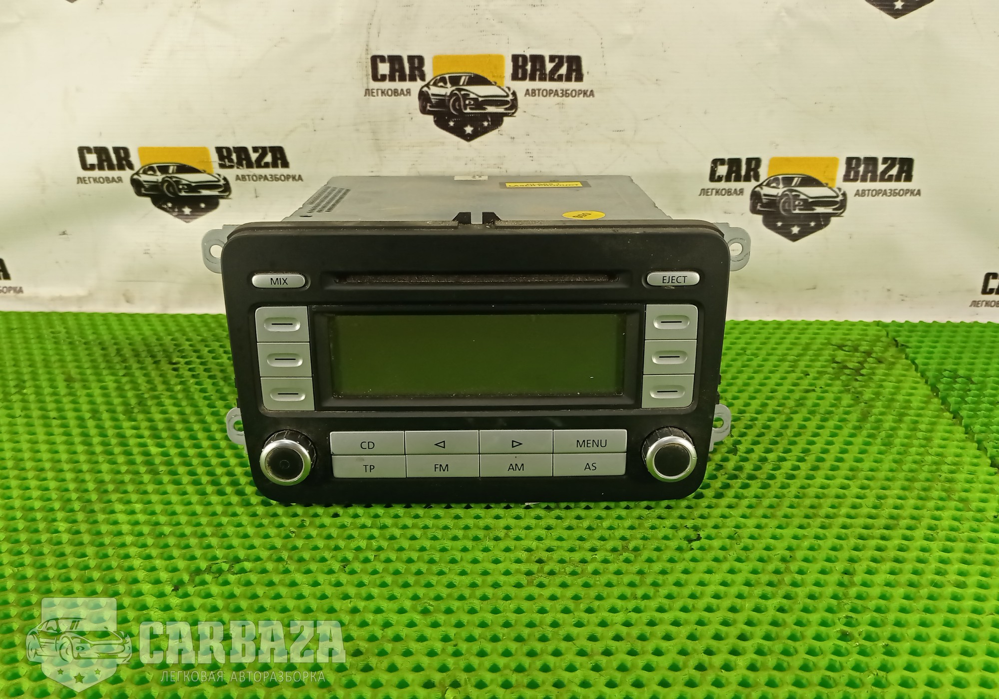1K0035186R Медиацентр штатный для Volkswagen Jetta