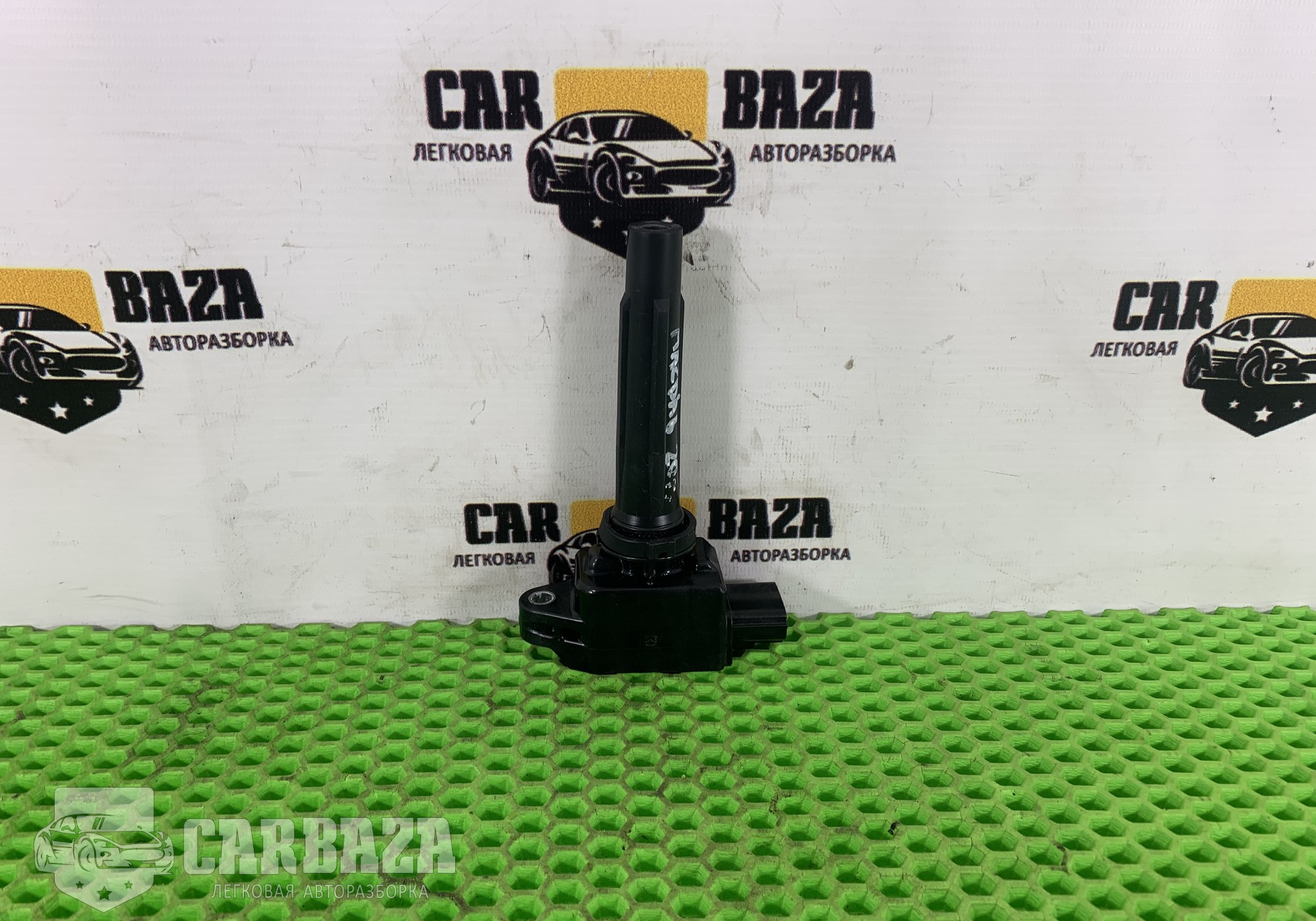 PE2018100 Катушка зажигания для Mazda 3