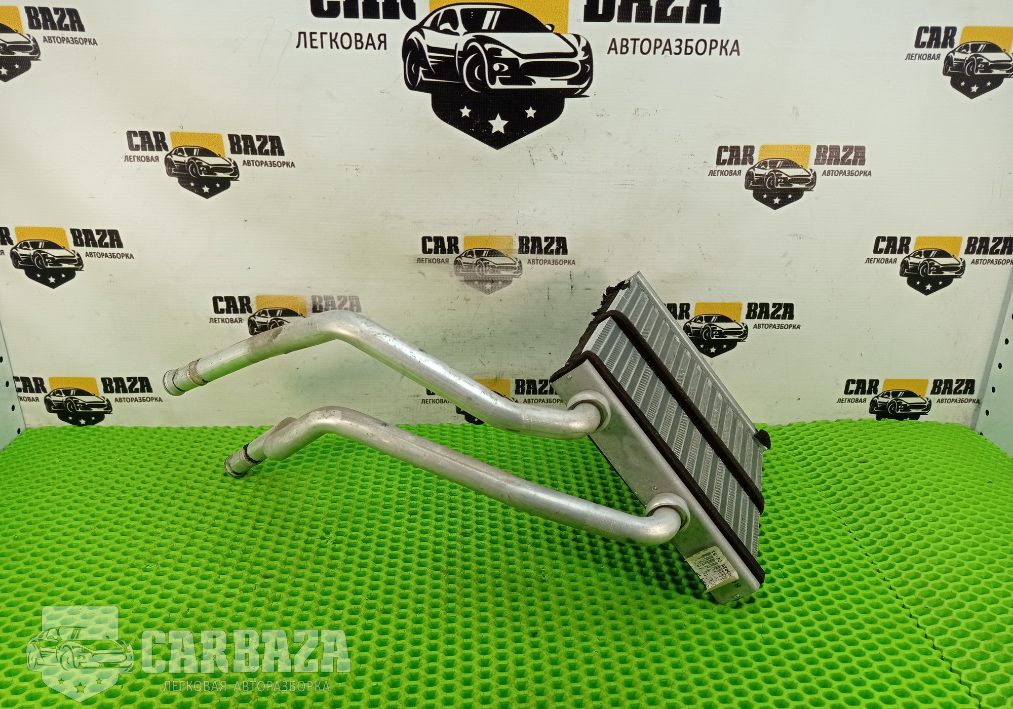 27140BR22A Радиатор отопителя