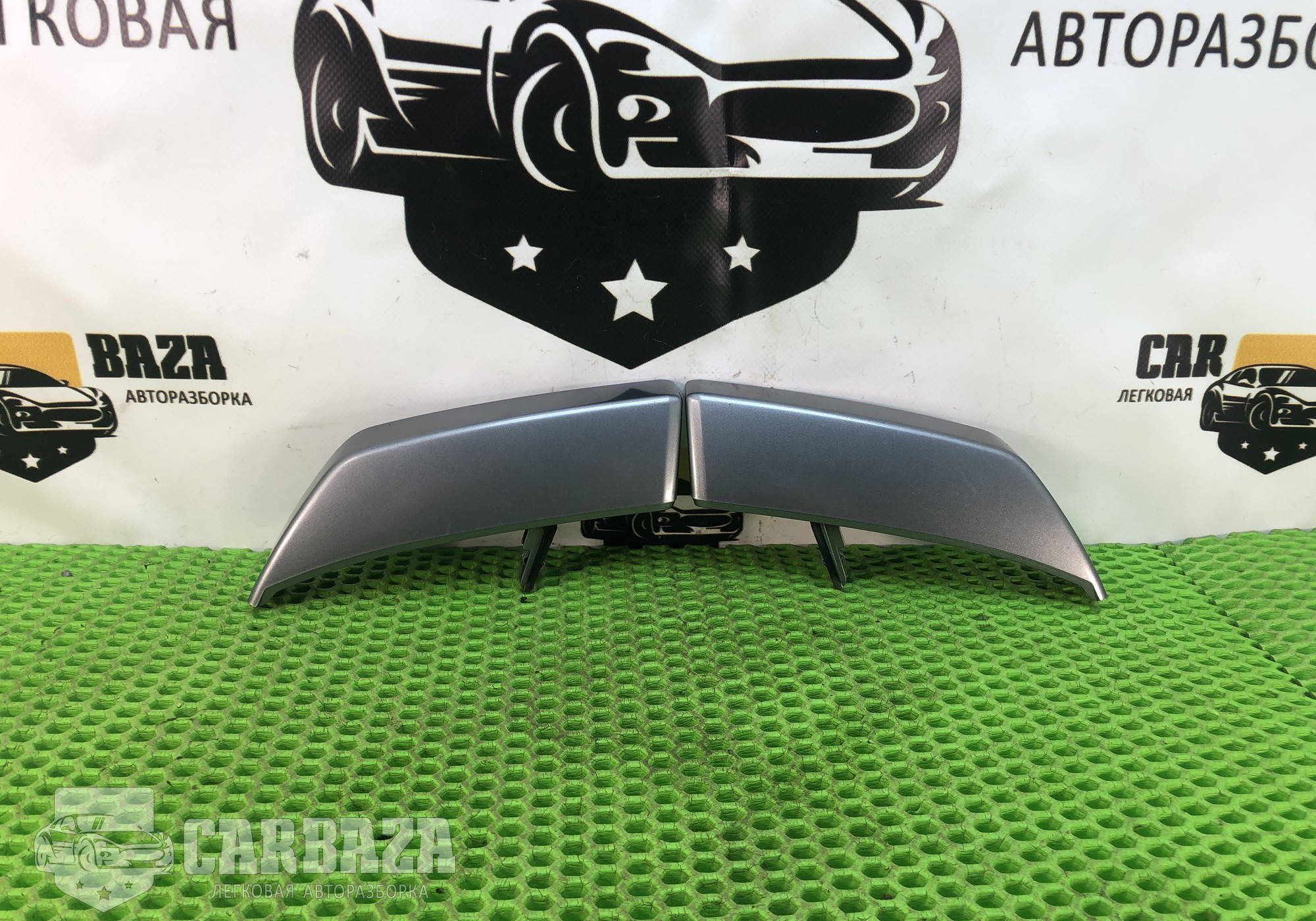 FAE500132 Накладка на торпедо для Land Rover Range Rover Sport I (с 2005 по 2013)