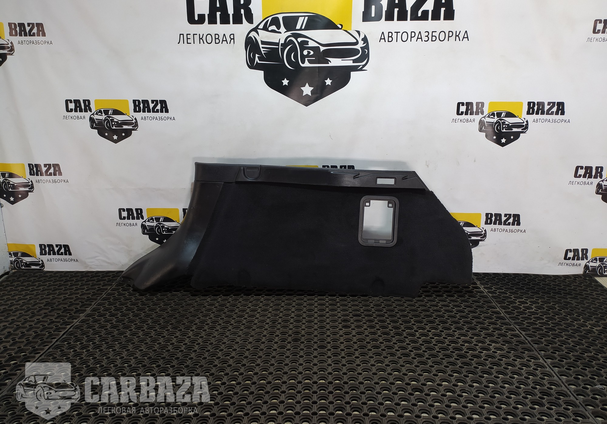 HLG500120 Обшивка багажника правая R для Land Rover Range Rover Sport I (с 2005 по 2013)