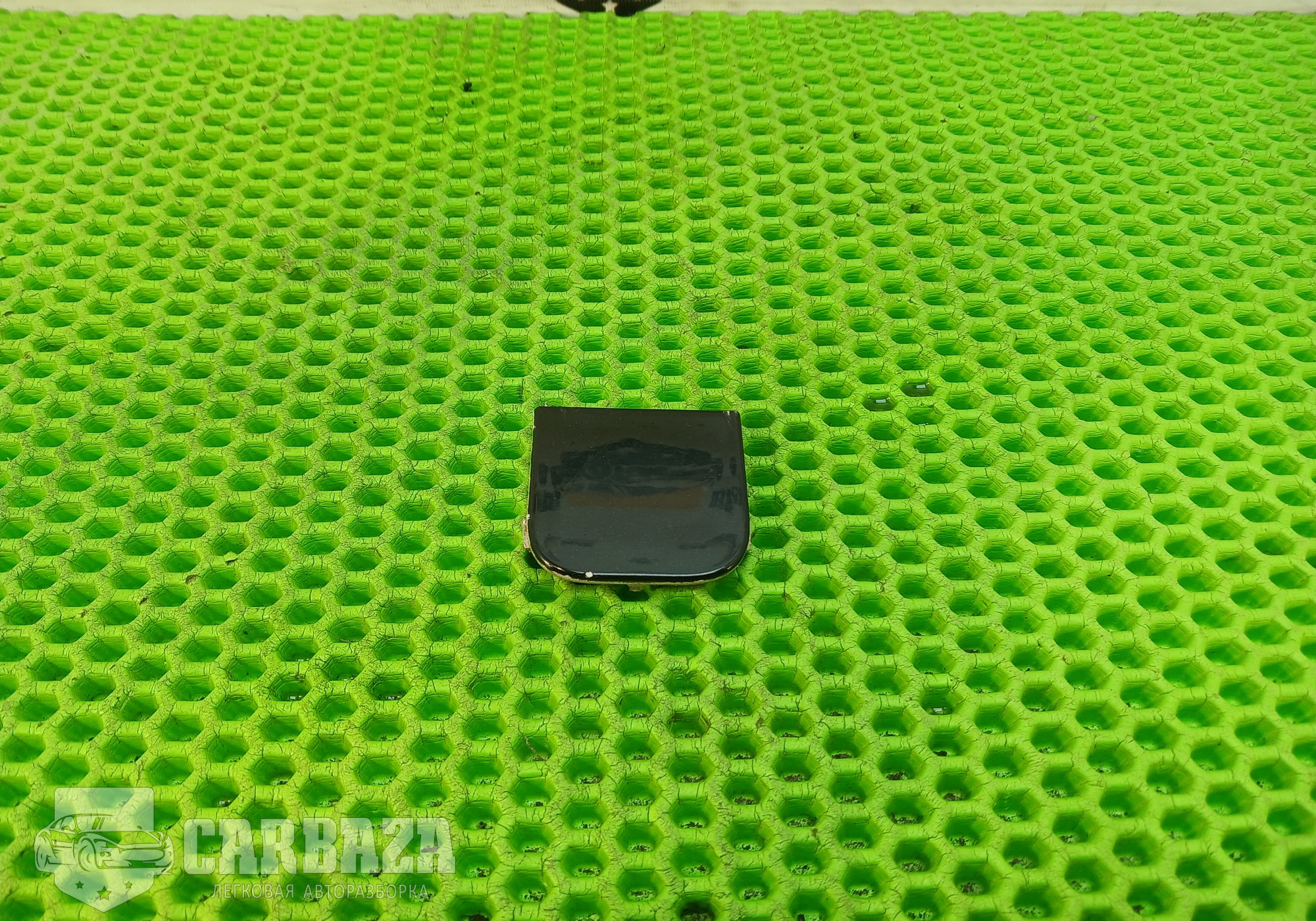 8M51K17K922AAW Заглушка заднего бампера (хетчбек) Рест. для Ford Focus II (с 2004 по 2011)