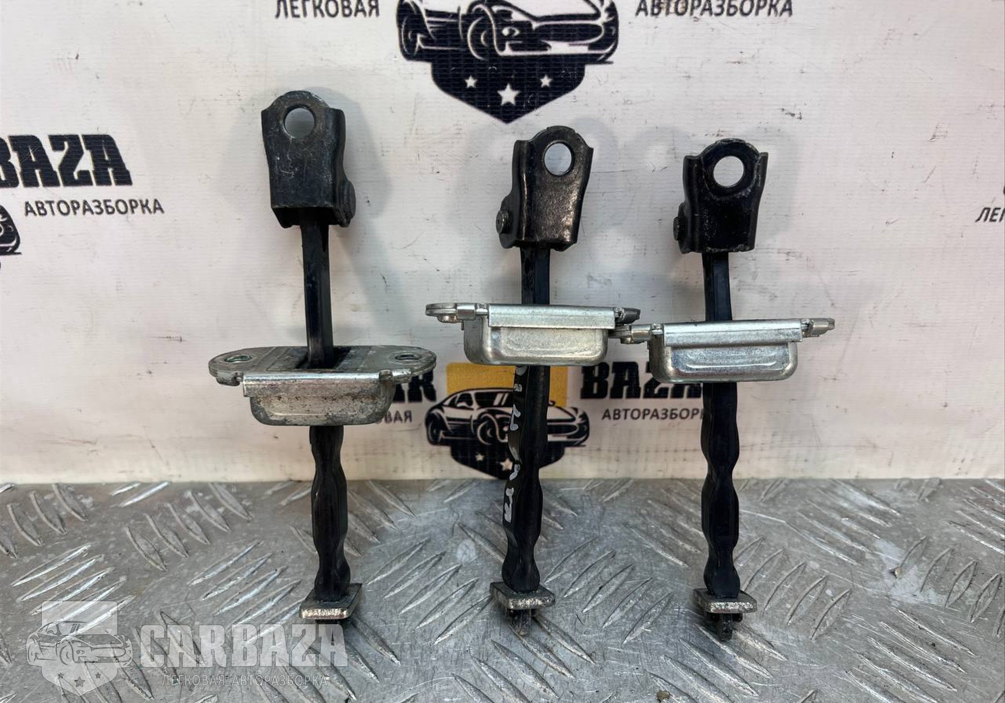 82430JD000 Ограничитель двери(комплект) для Nissan Qashqai J10 (с 2006 по 2013)