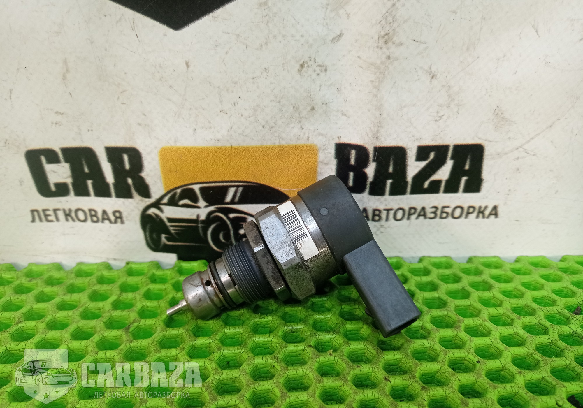 13537801992 Датчик давления топлива