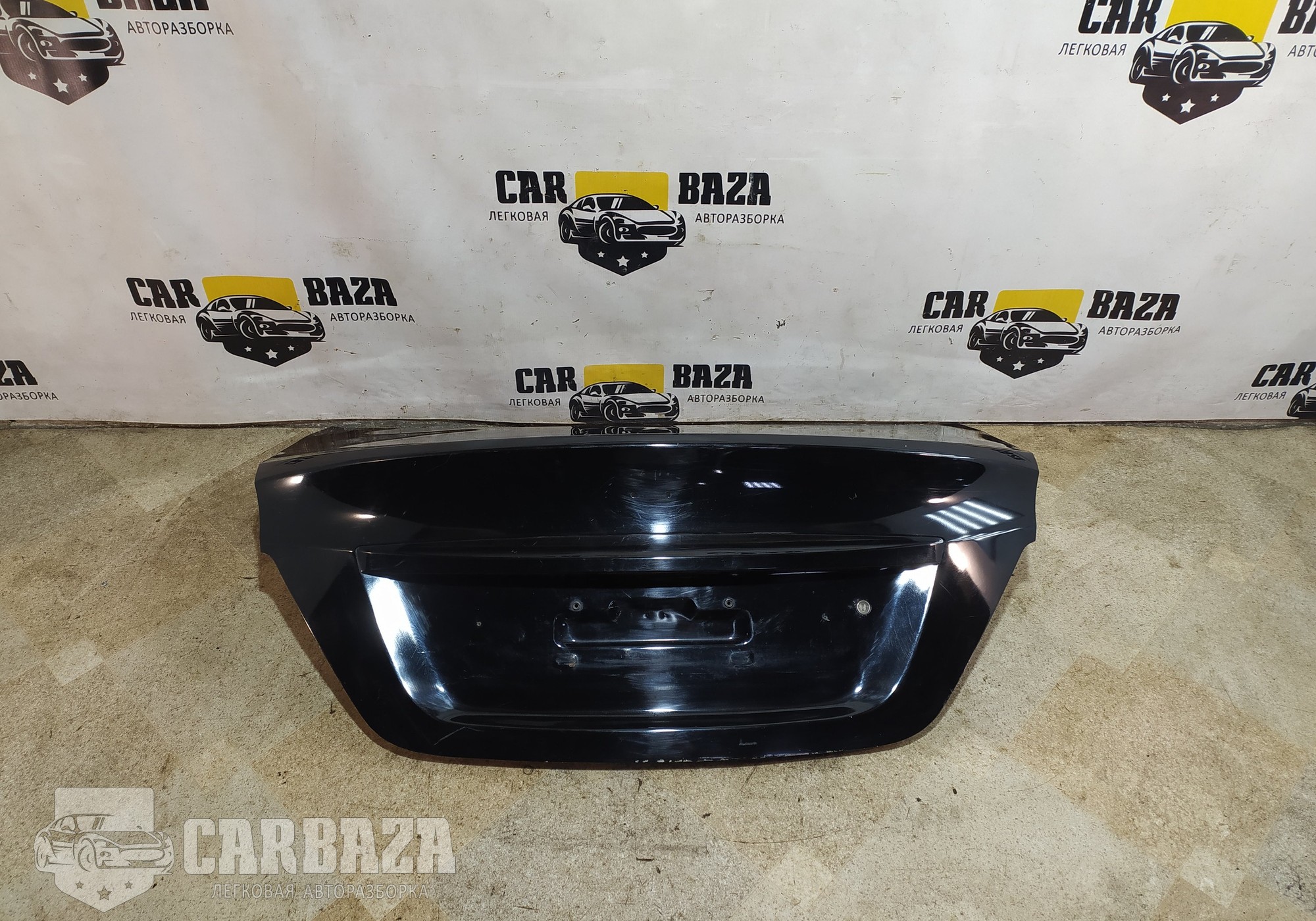 692004L000 Крышка багажника для Hyundai Solaris I (с 2010 по 2017)