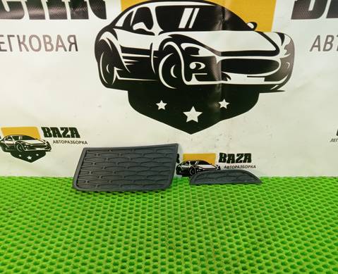 BJ3215A299 Заглушки переднего бампера слева для Land Rover Range Rover Evoque (с 2011)