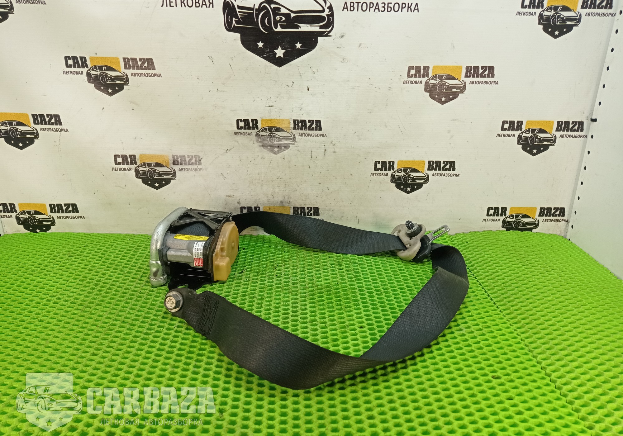 868849U10A Ремень безопасности передний правый E11 для Nissan Note I (с 2006 по 2013)