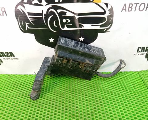 24381AU000 Блок предохранителей подкапотный для Nissan X-Trail T30 (с 2001 по 2007)