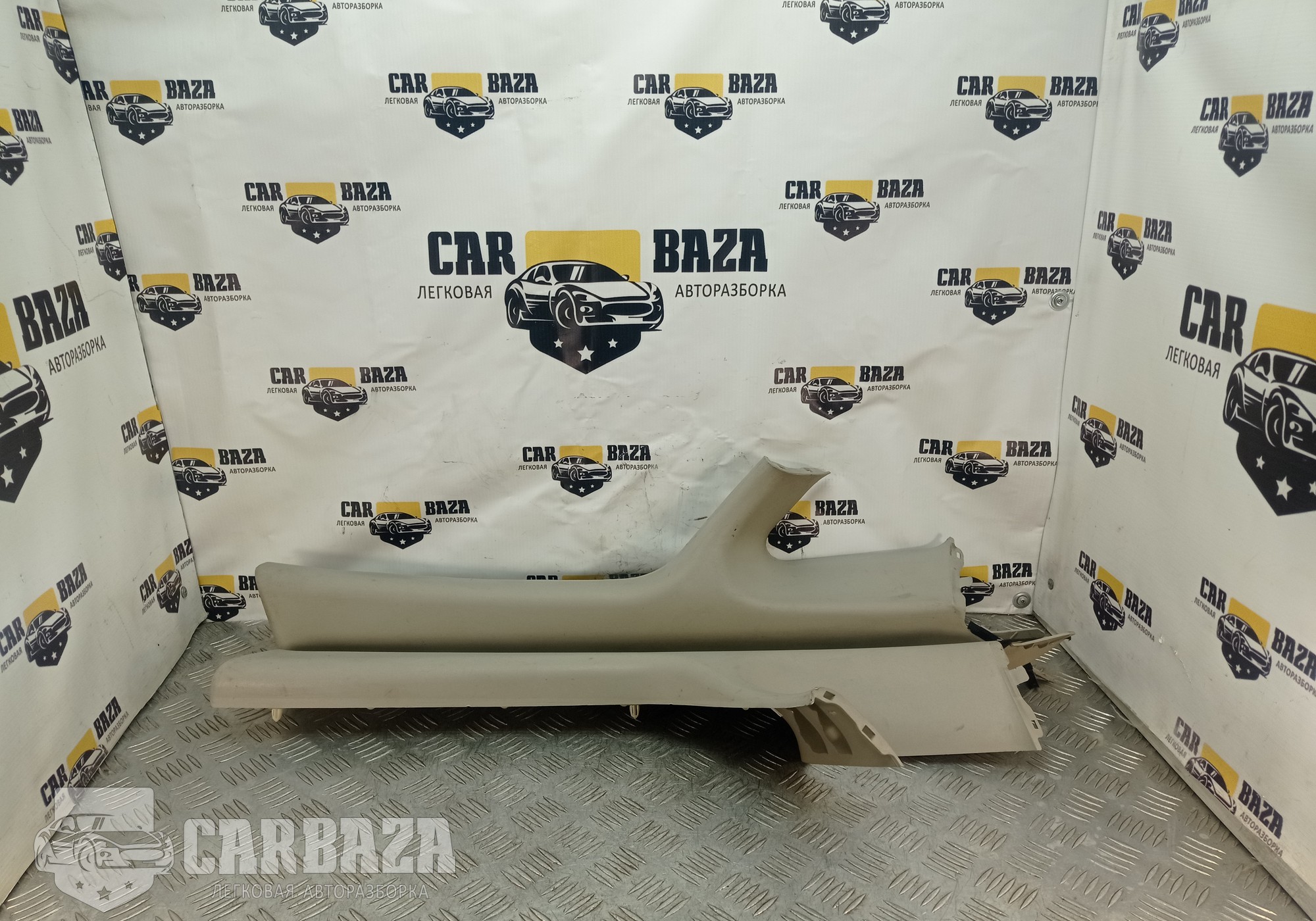 76912EL00A Накладки передних стоек для Nissan Tiida I (с 2004 по 2014)