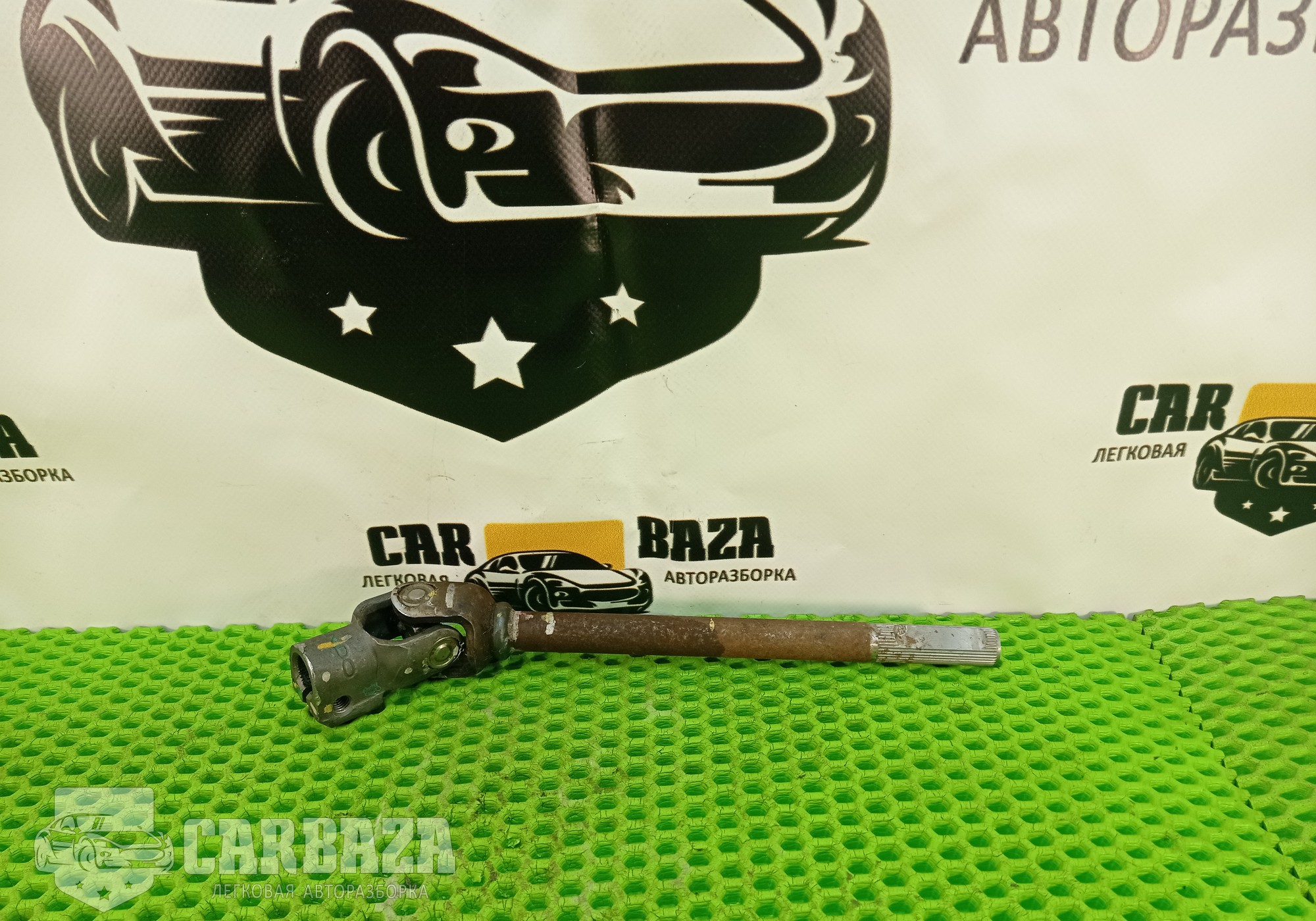 564000U400 Кардан рулевой