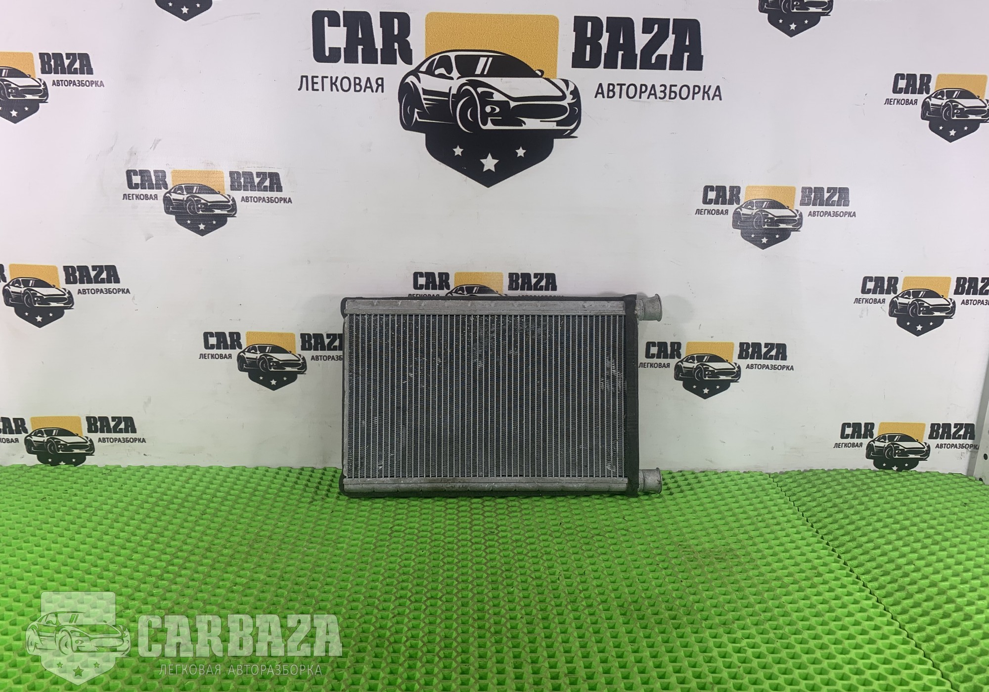 64119190596 Радиатор печки для BMW 1 E81/E82/E87/E88 (с 2006 по 2014)