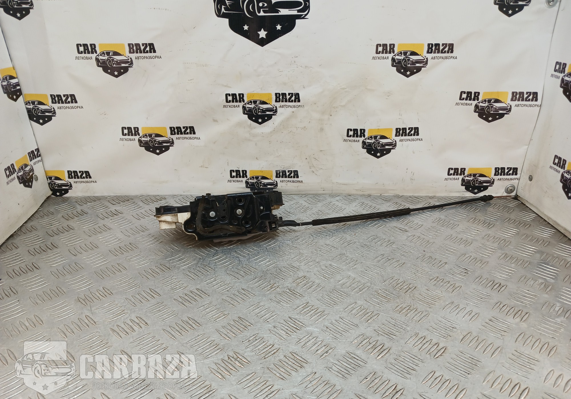 5N1837015C Замок двери передний левый