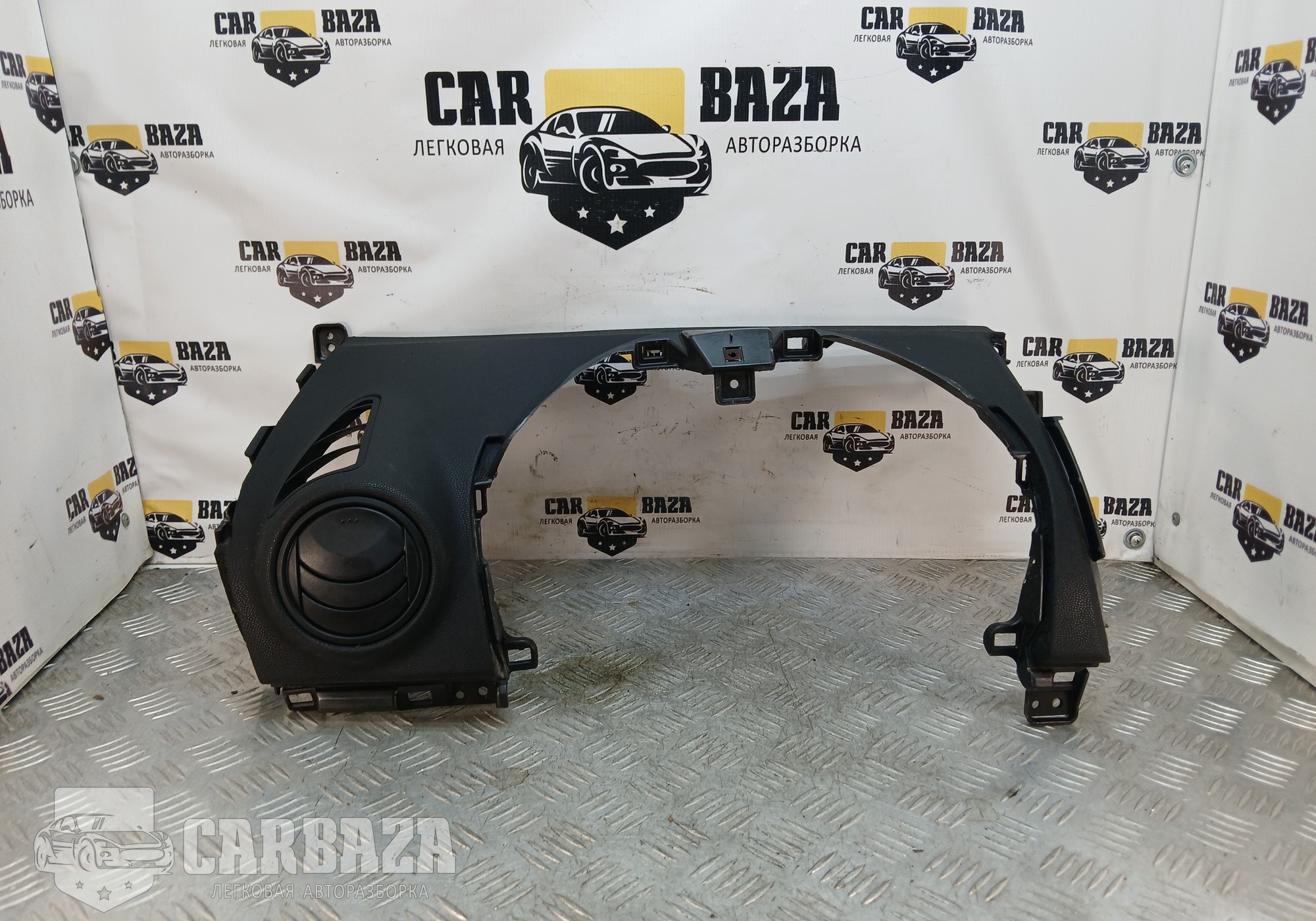 EG2160350 Накладка торпедо левая для Mazda CX-7 (с 2006 по 2012)