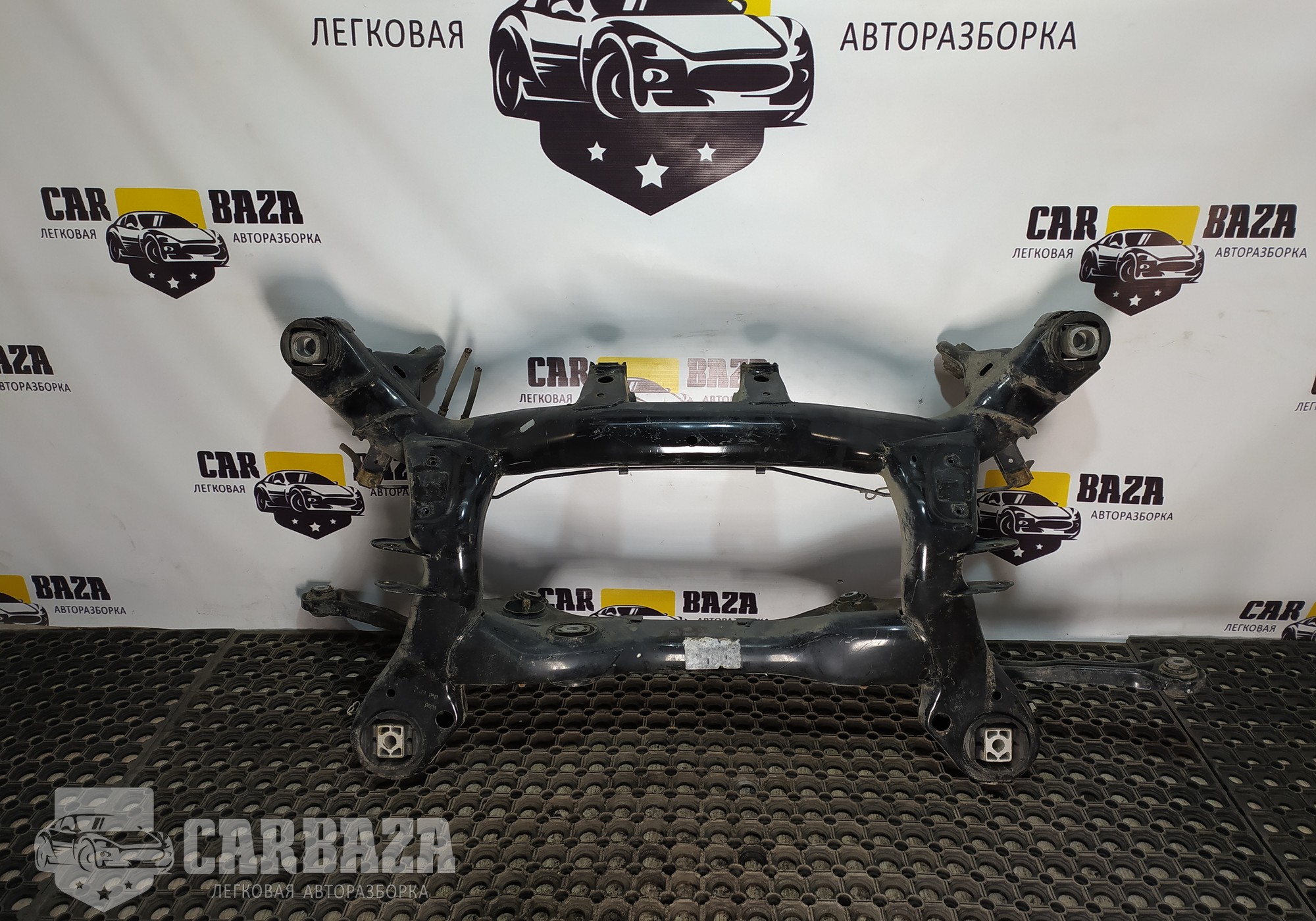 33316782158 Балка задняя для BMW X1 E84 (с 2009 по 2015)