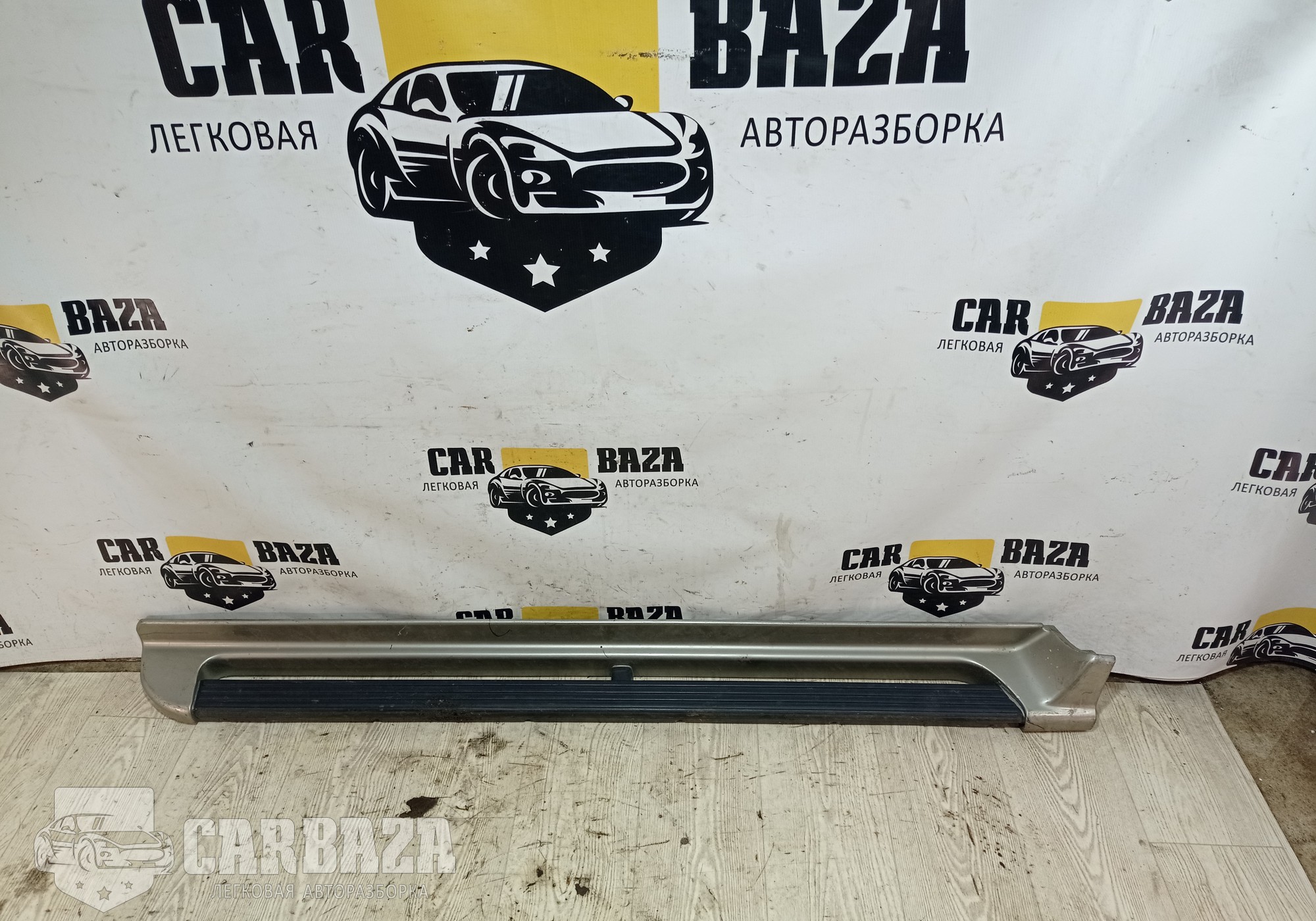 MR354963 Накладка на порог левая наружная для Mitsubishi Pajero Sport I (с 1997 по 2008)