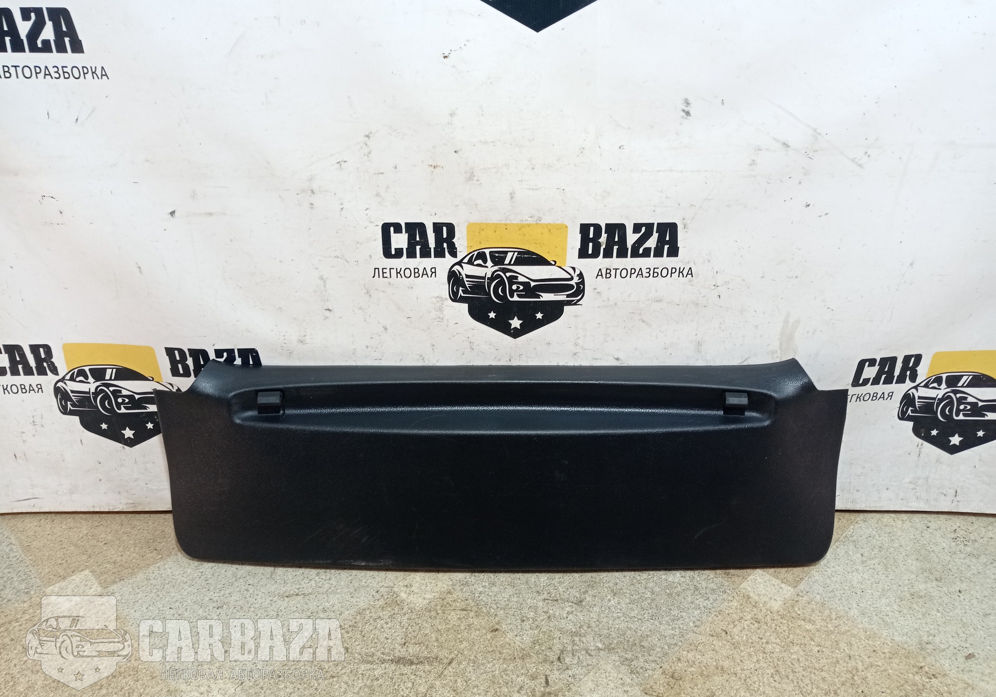 909009U00A Обшивка крышки багажника E11 для Nissan Note I (с 2006 по 2013)