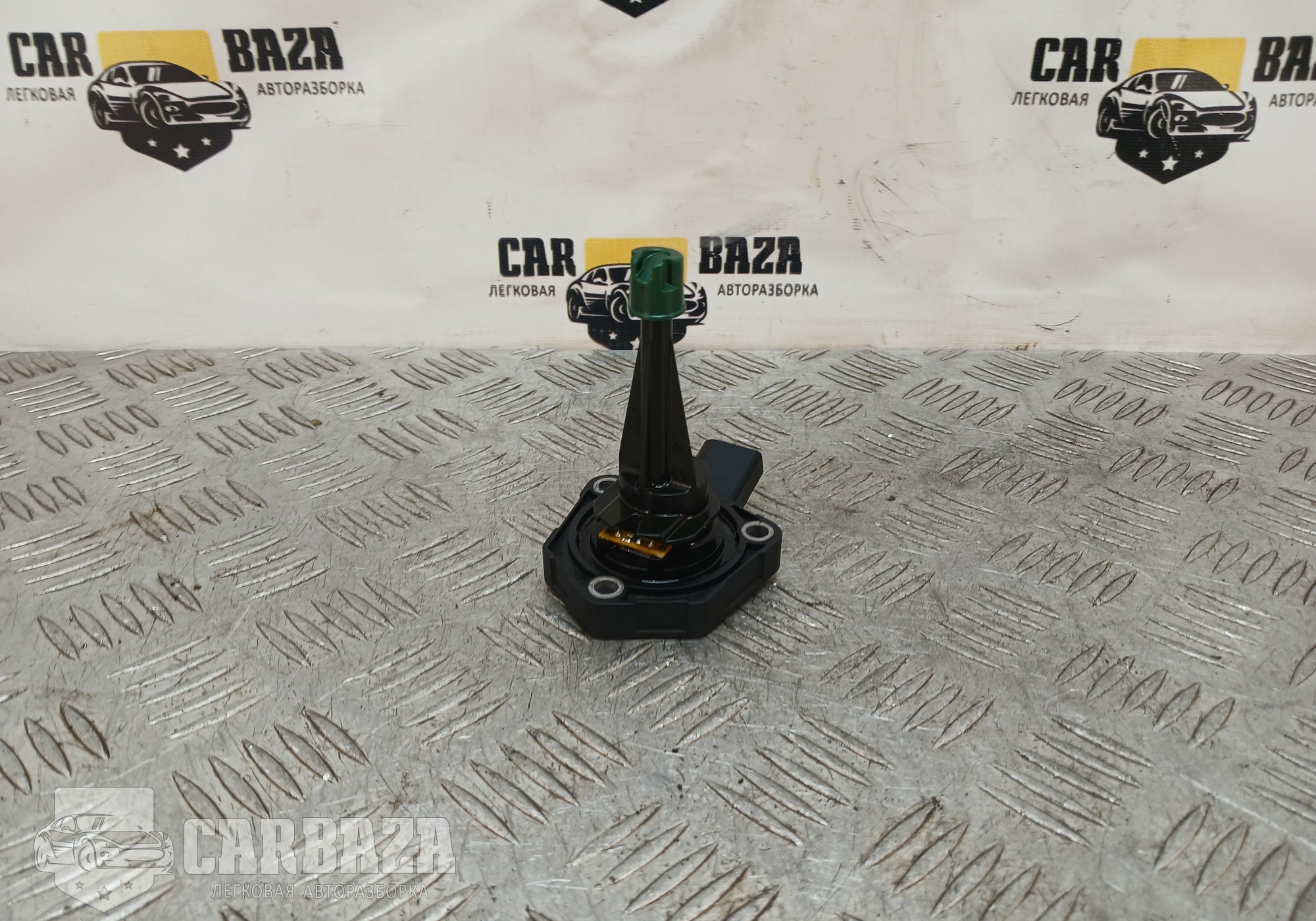 04E907660C Датчик уровня масла 1.4 CZC