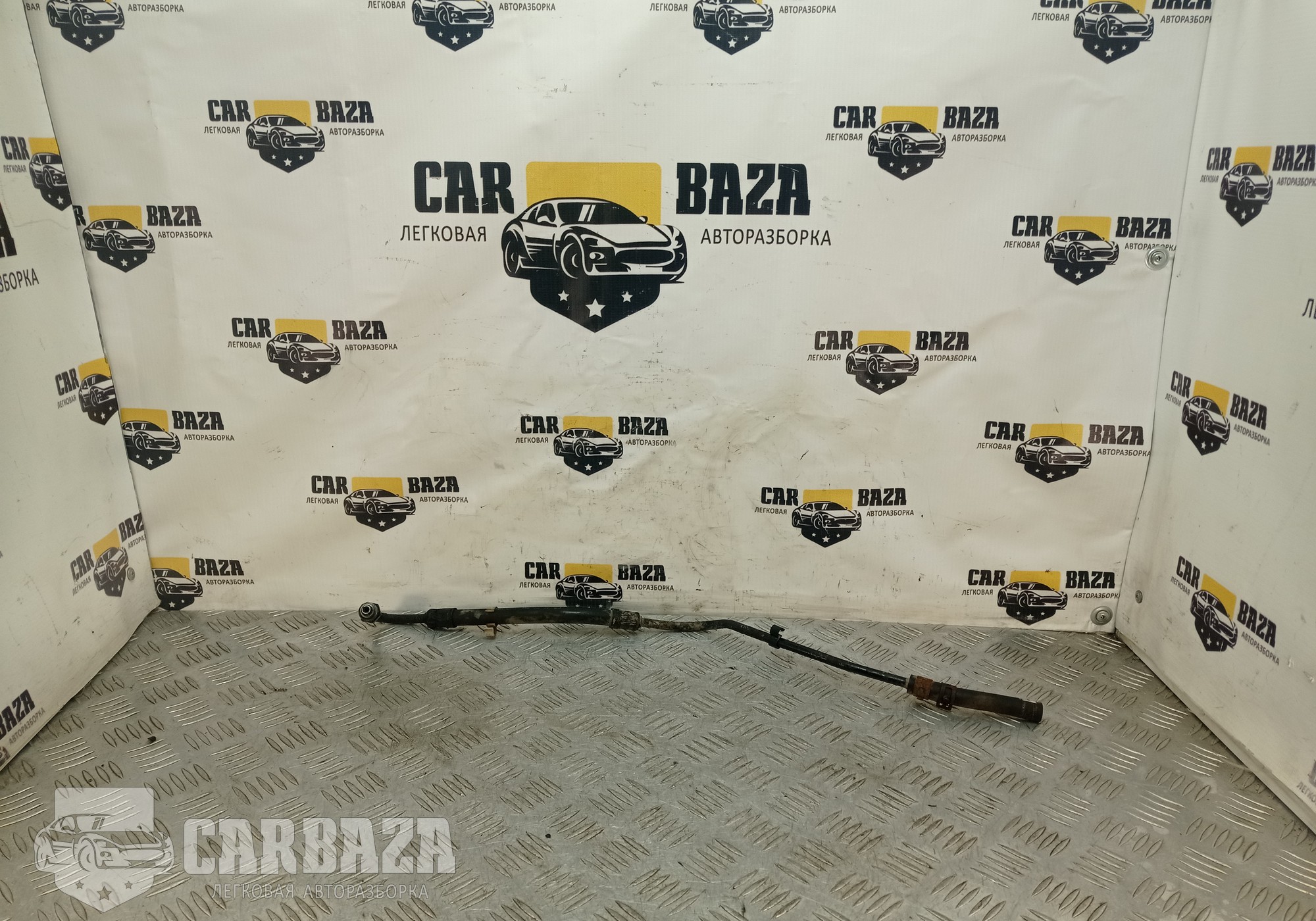 6R1423891H Трубка гидроусилителя