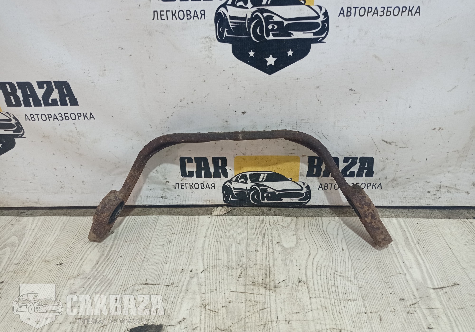MN100011 Кронштейн редуктора 4G64 2.4 для Mitsubishi Outlander I (с 2002 по 2008)