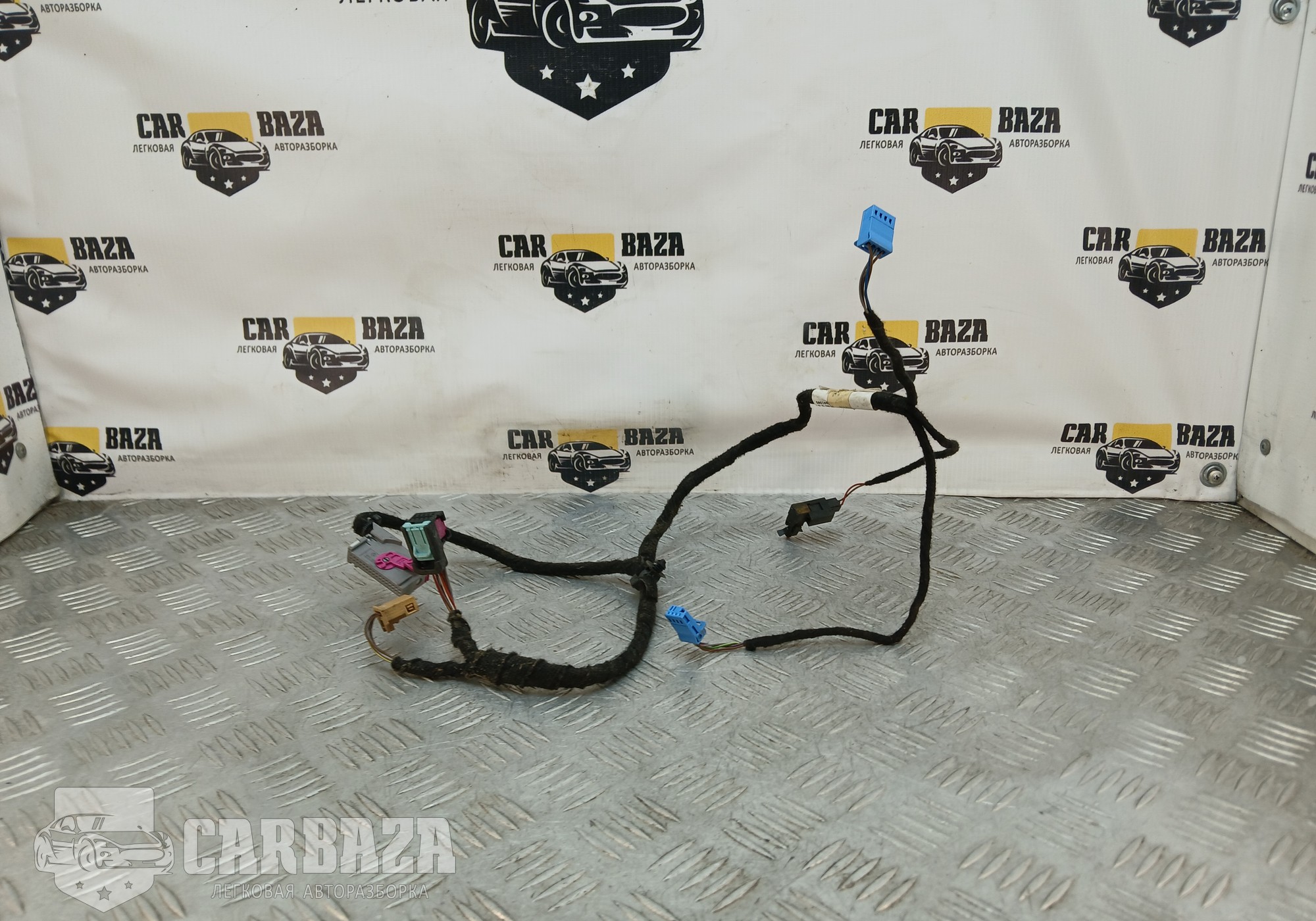 3C8971557AG Коса (проводка) передней левой двери для Volkswagen