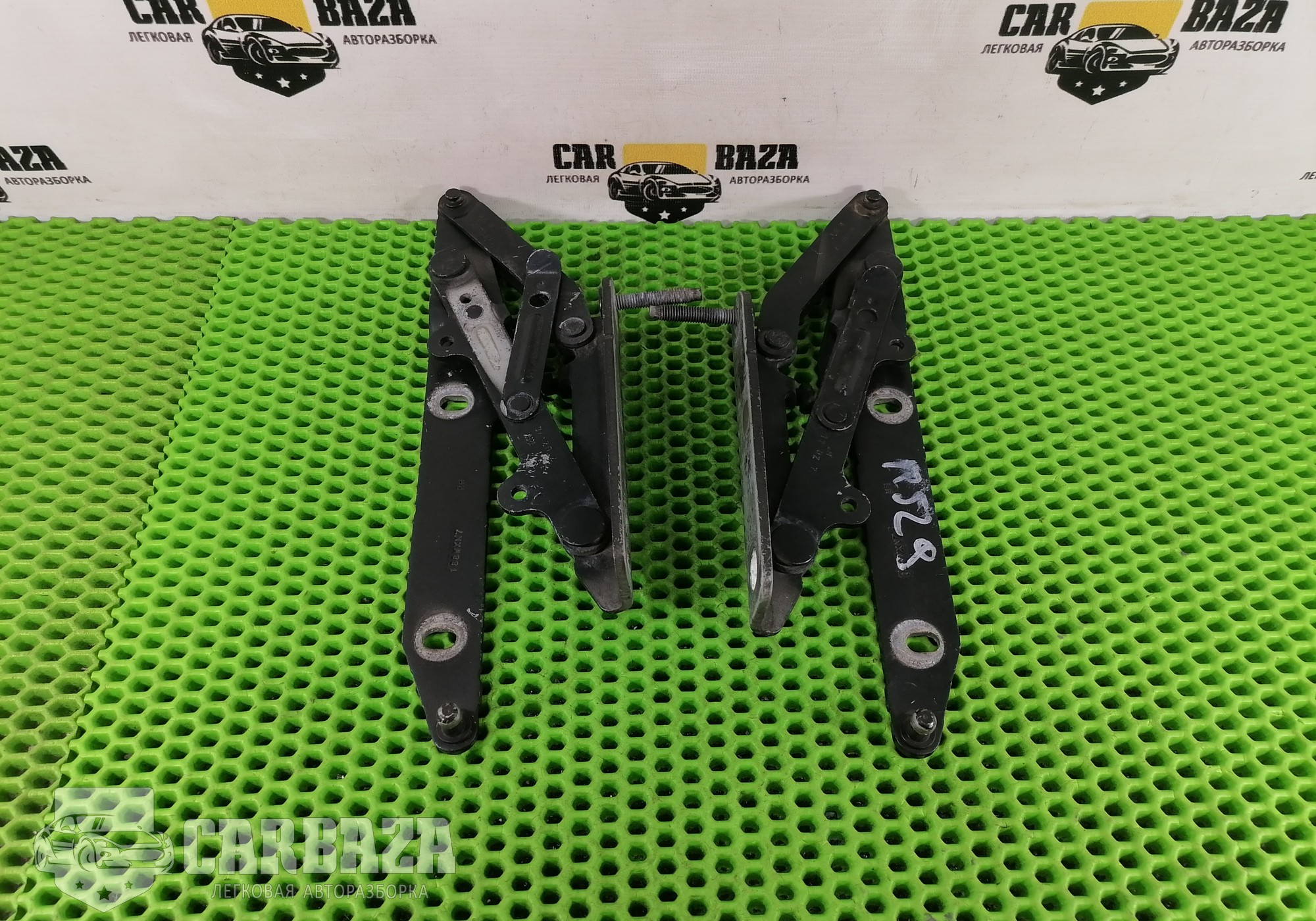 BKB780021 Петли капота (комплект) для Land Rover
