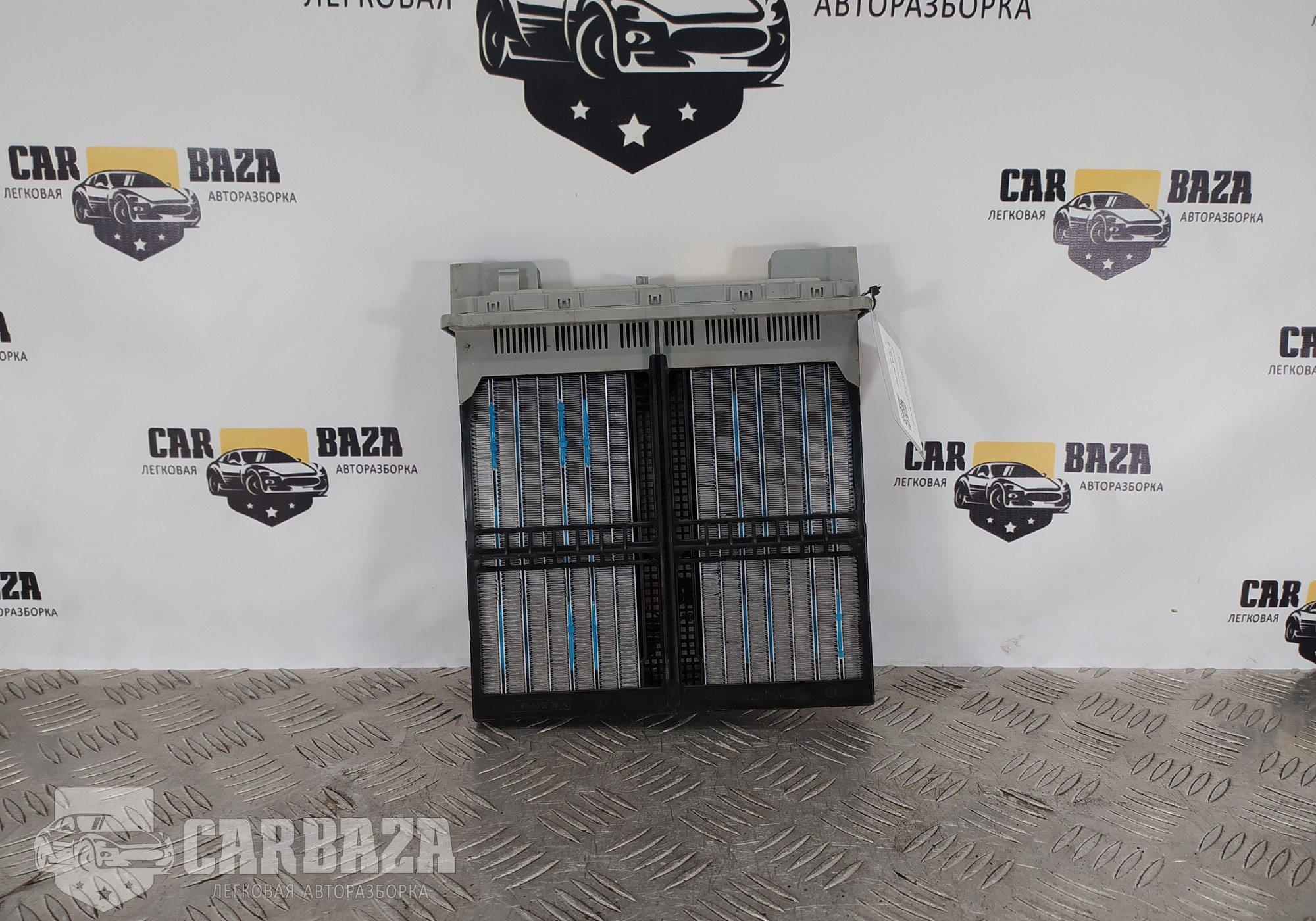 A2048300461 Радиатор отопителя для Mercedes-Benz C-class