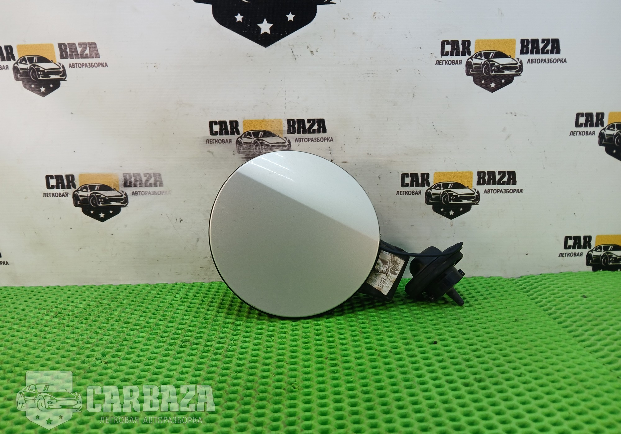 5N0010806N Лючок бензобака Рест. для Volkswagen Tiguan I (с 2007 по 2017)