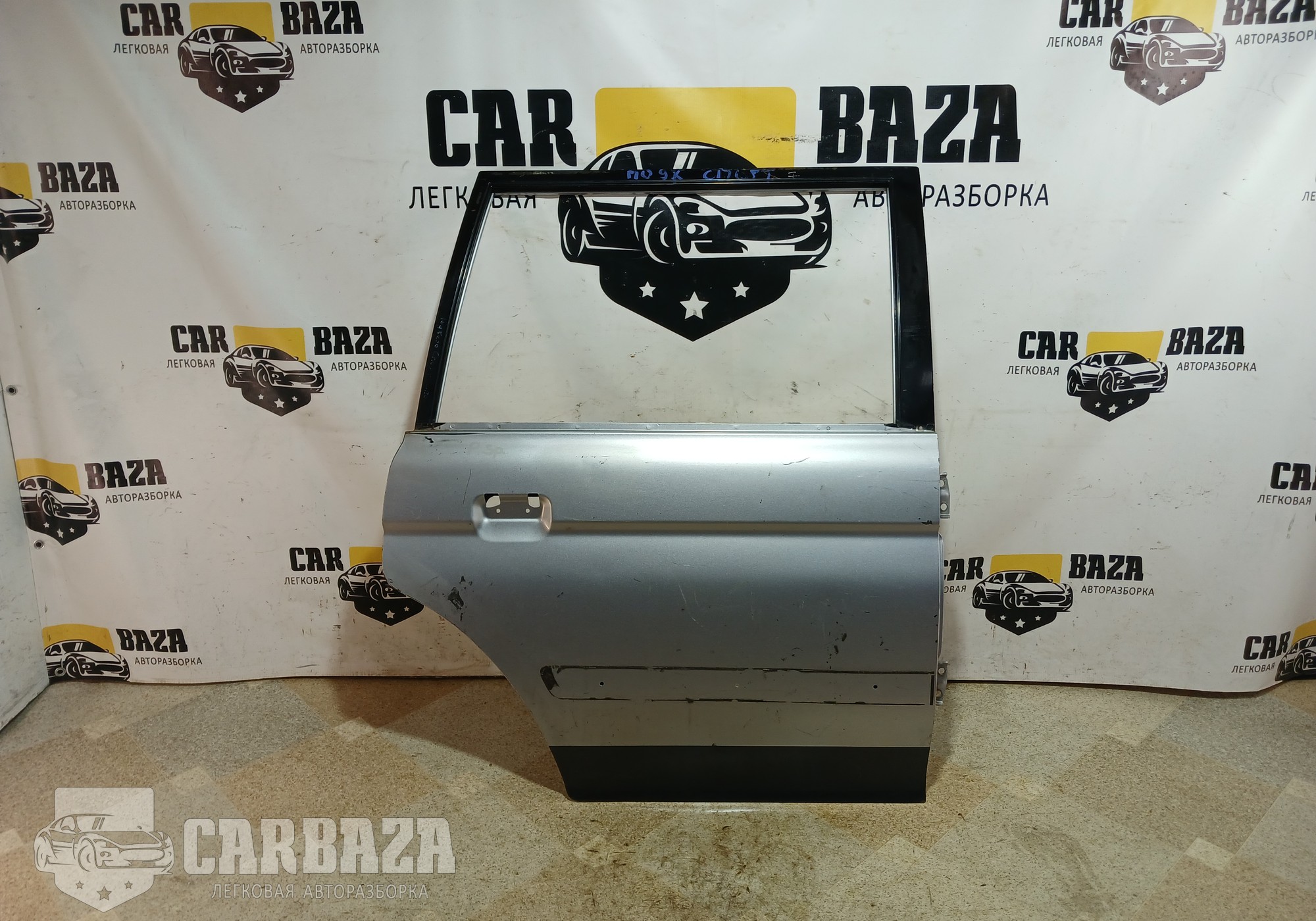 MR981912 Дверь задняя правая К90