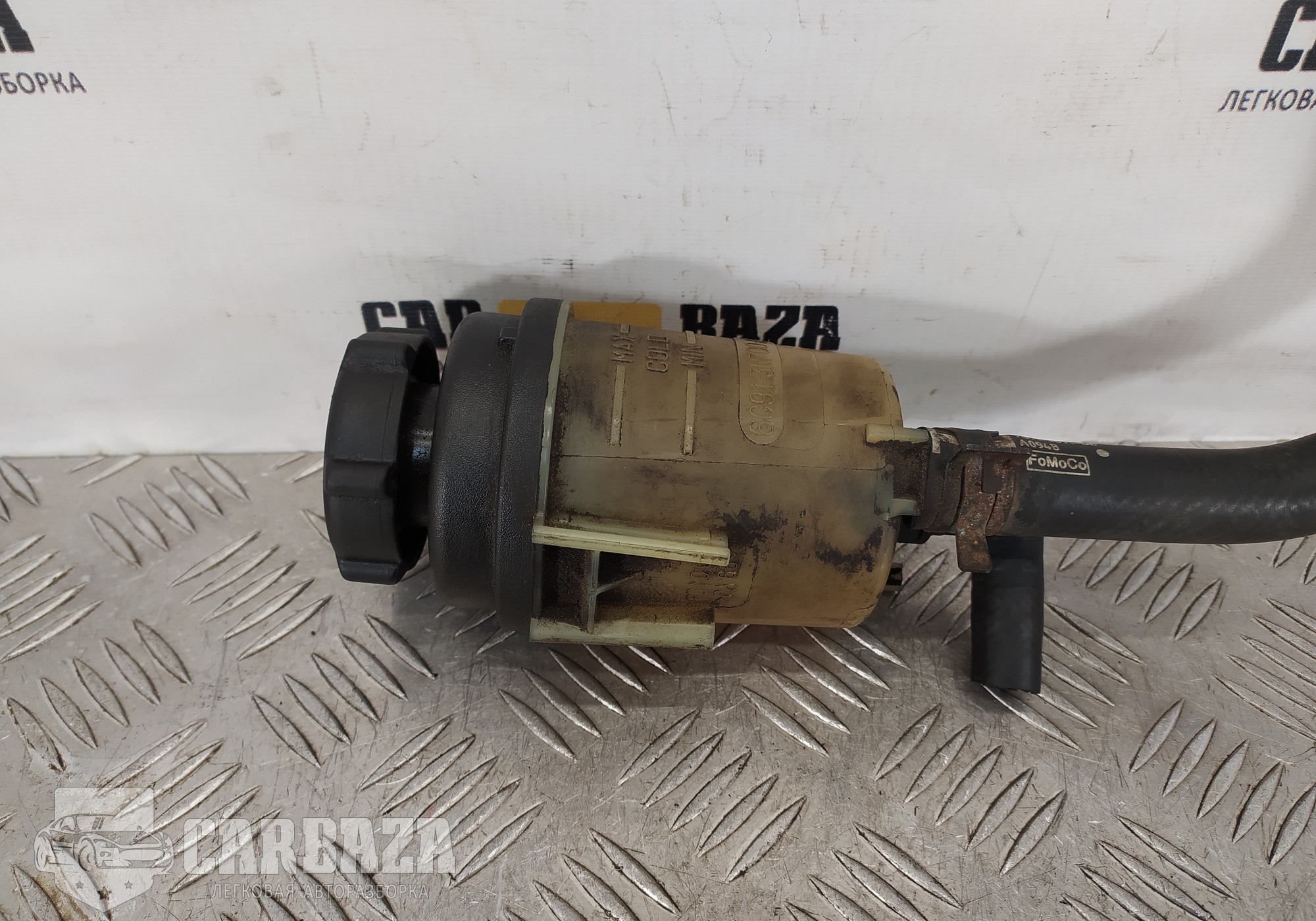 6G913R700AB Бачок гидроусилителя