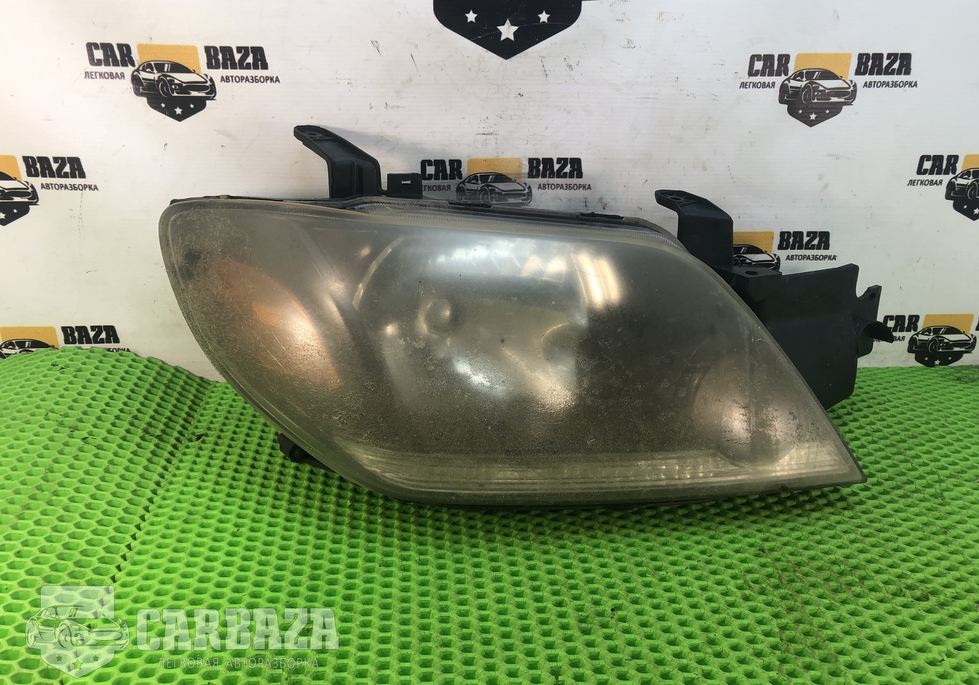 MN159575 Фара правая для Mitsubishi Outlander I (с 2002 по 2008)