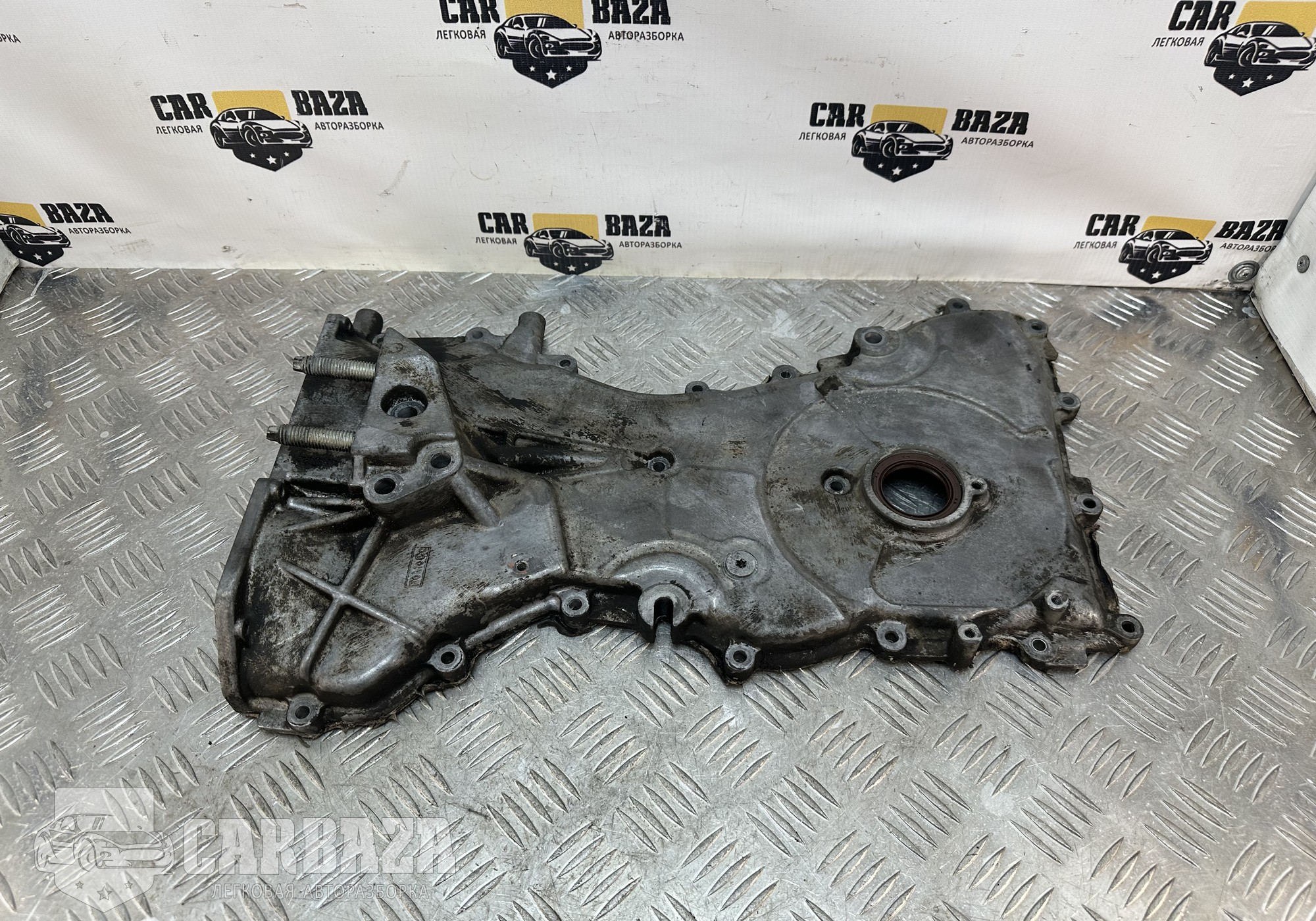 L3K910500 Крышка двигателя передняя для Mazda 6