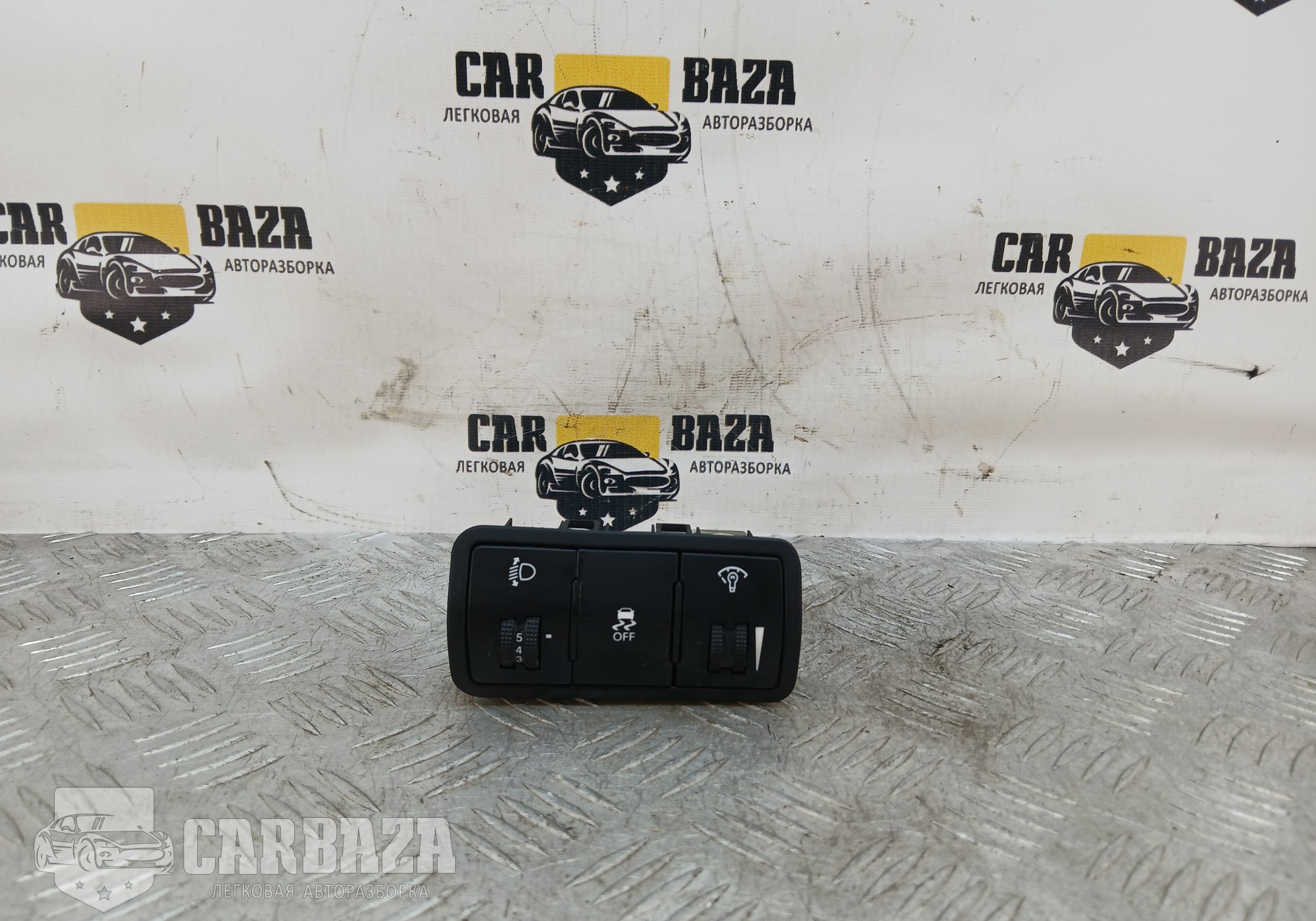 39S1001110 Блок кнопок для Hyundai Solaris I (с 2010 по 2017)