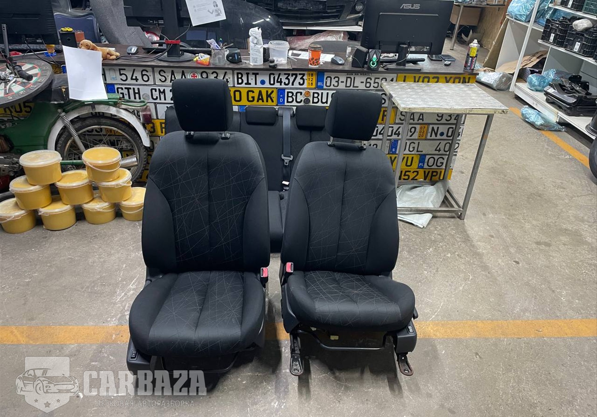 Комплект сидений для Mazda 2 II (с 2007 по 2014)