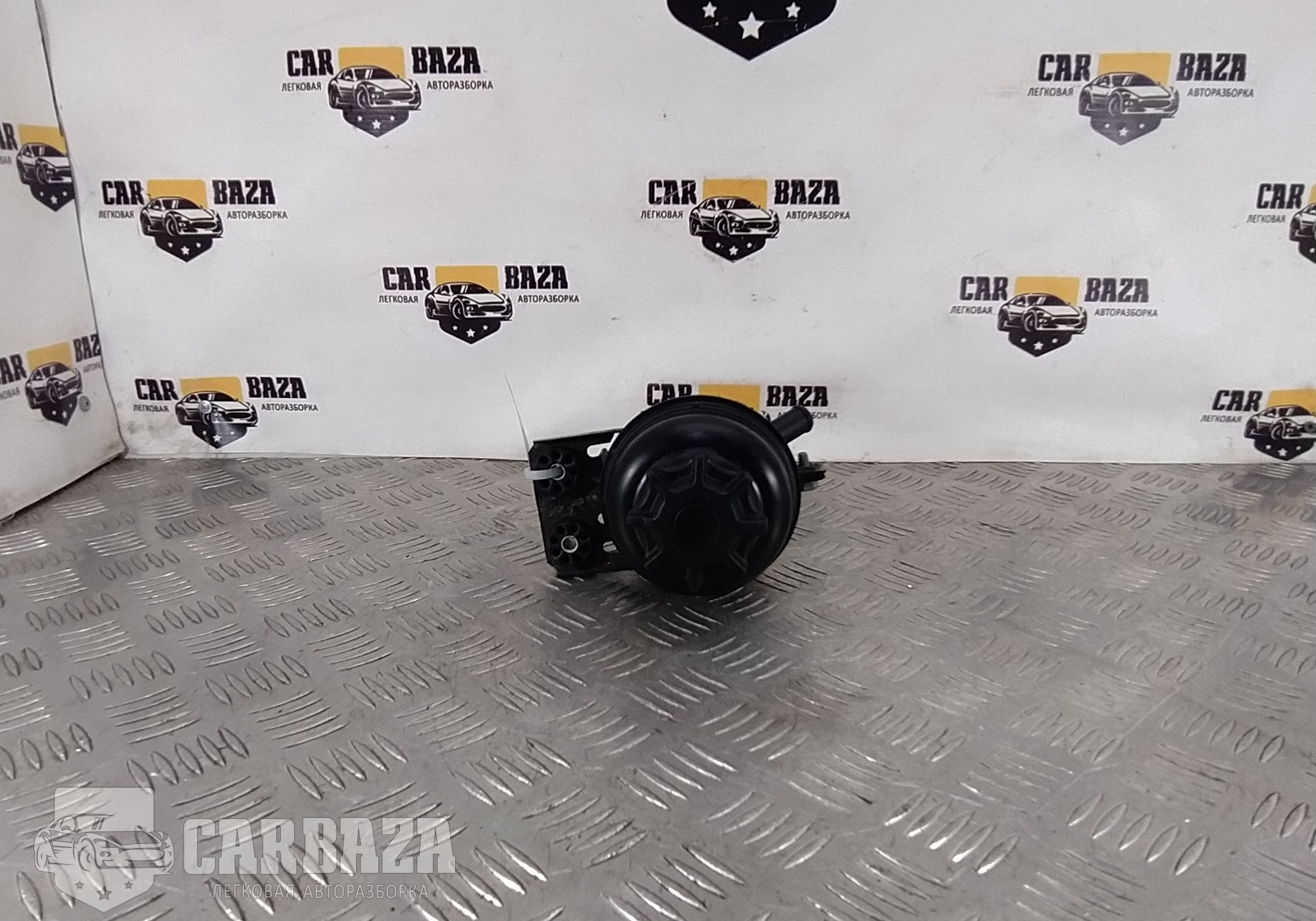 32416851218 Бачок гидроусилителя для BMW X3 E83 (с 2004 по 2010)