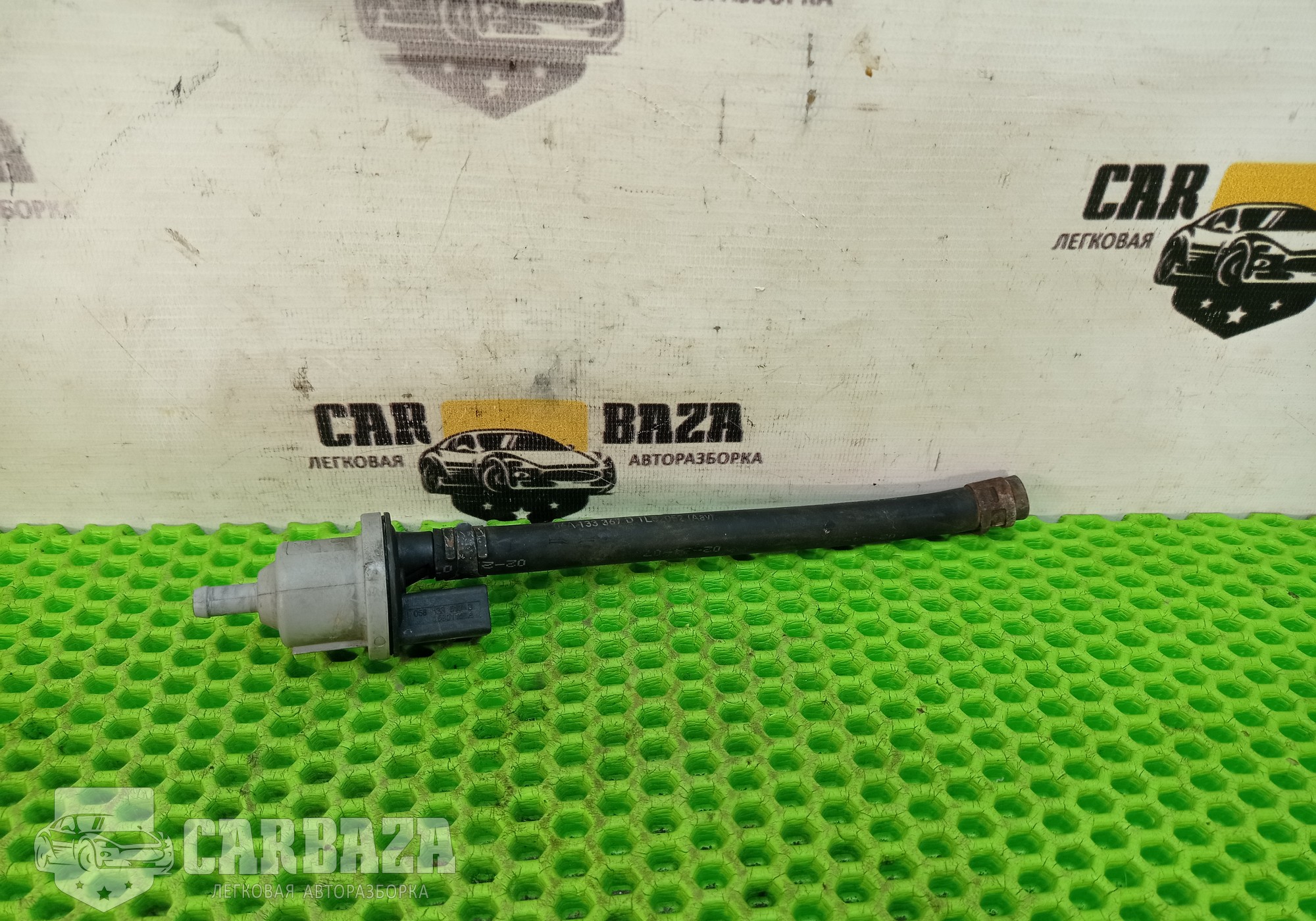 058133517B Клапан вентиляции топливного бака для Volkswagen Golf IV (с 1998 по 2006)