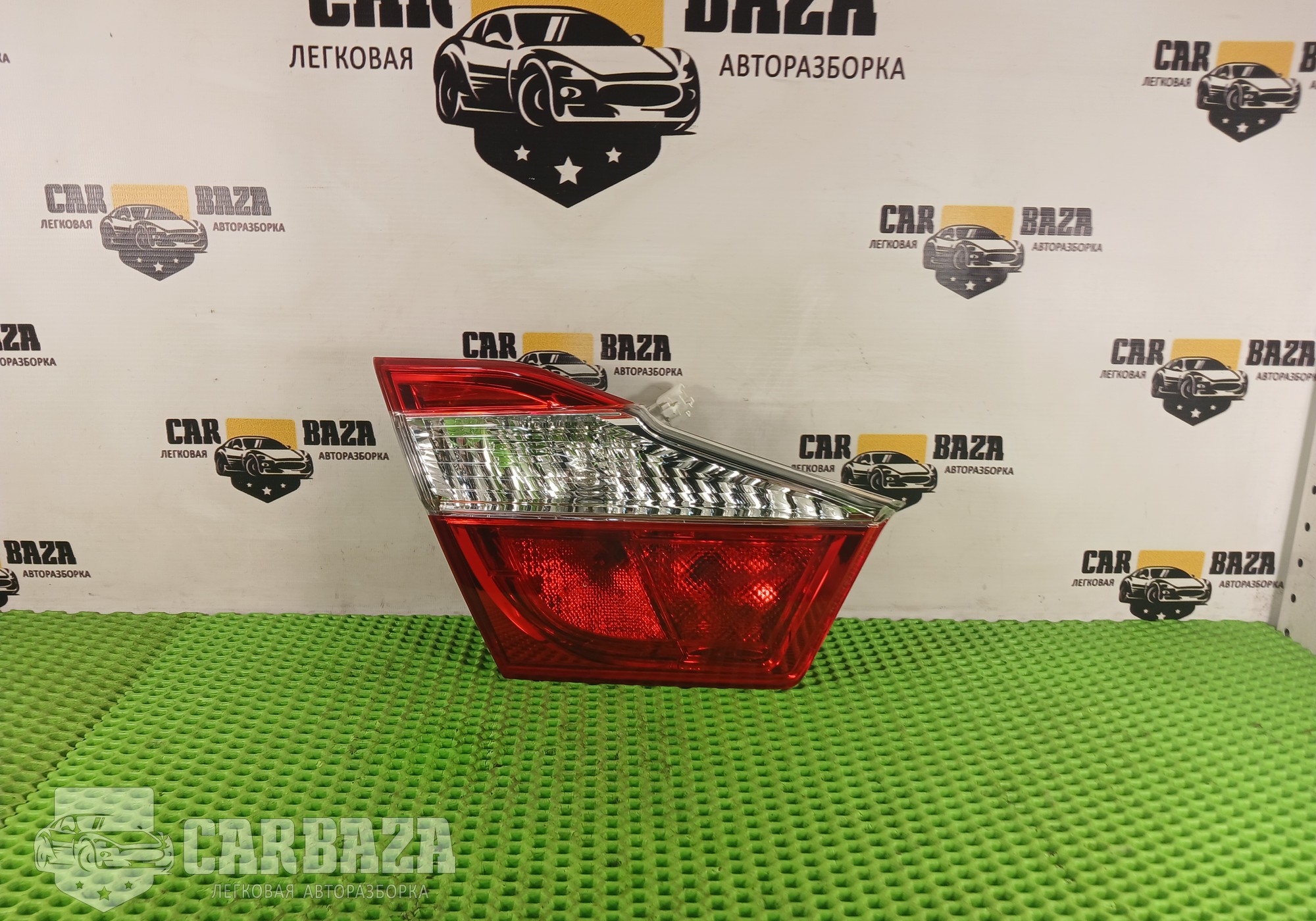 8159133200 Фонарь задний внутренний левый для Toyota Camry XV50 (с 2011 по 2018)