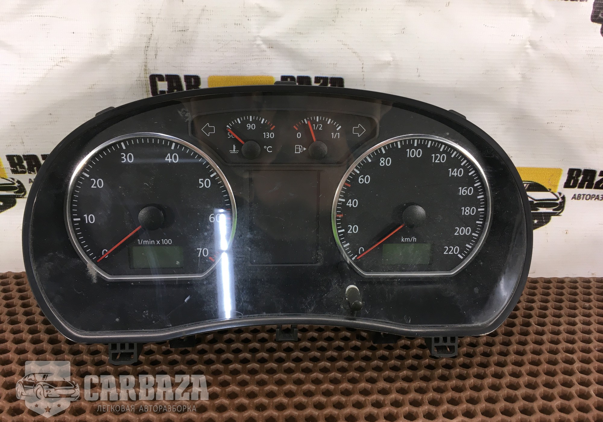 6Q0920804 Панель приборов для Volkswagen Polo IV (с 2001 по 2009)