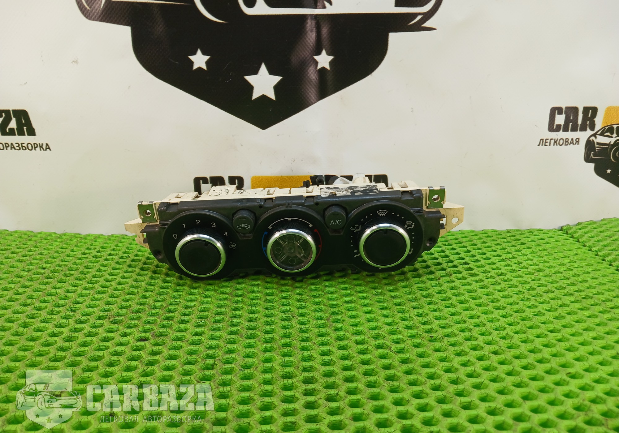 3M5T19980AD Блок управления отопителем