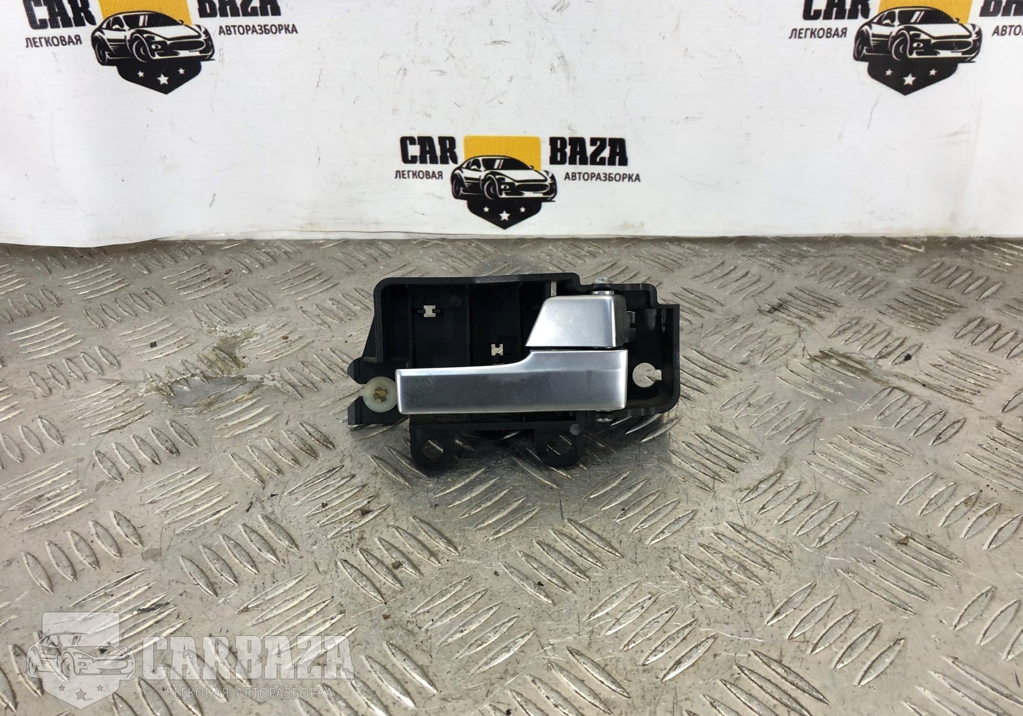 3M51R22600BC Ручка двери внутренняя правая R