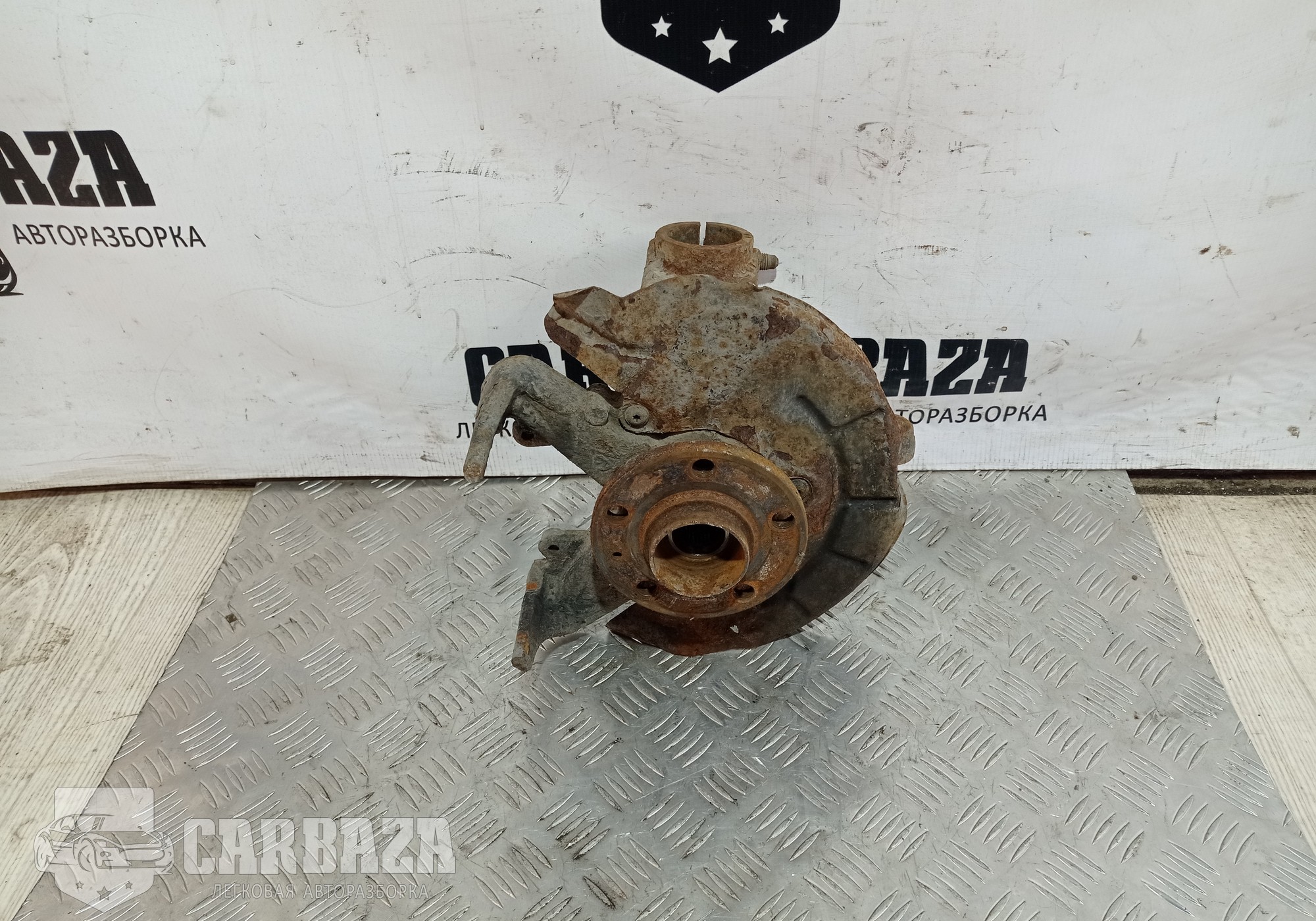 6Q0407255AC Кулак поворотный передний левый для Volkswagen Polo IV (с 2001 по 2009)