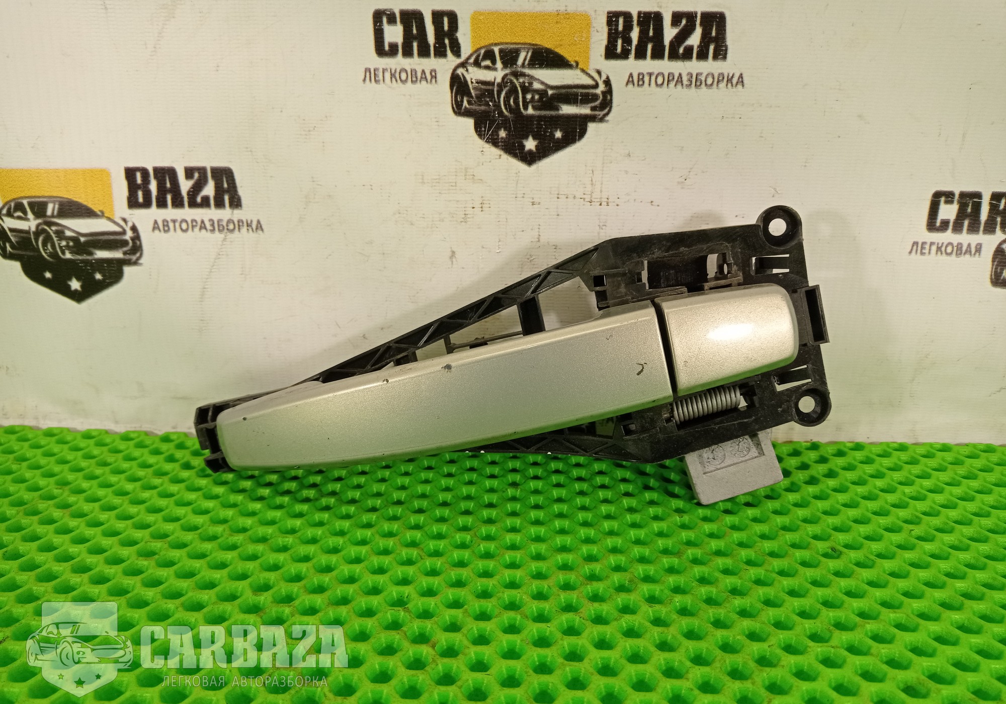 24463750 Ручка двери наружная задняя правая R для Opel Corsa D (с 2006 по 2014)