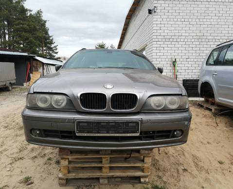 BMW 5 E39 2002 г. в разборе