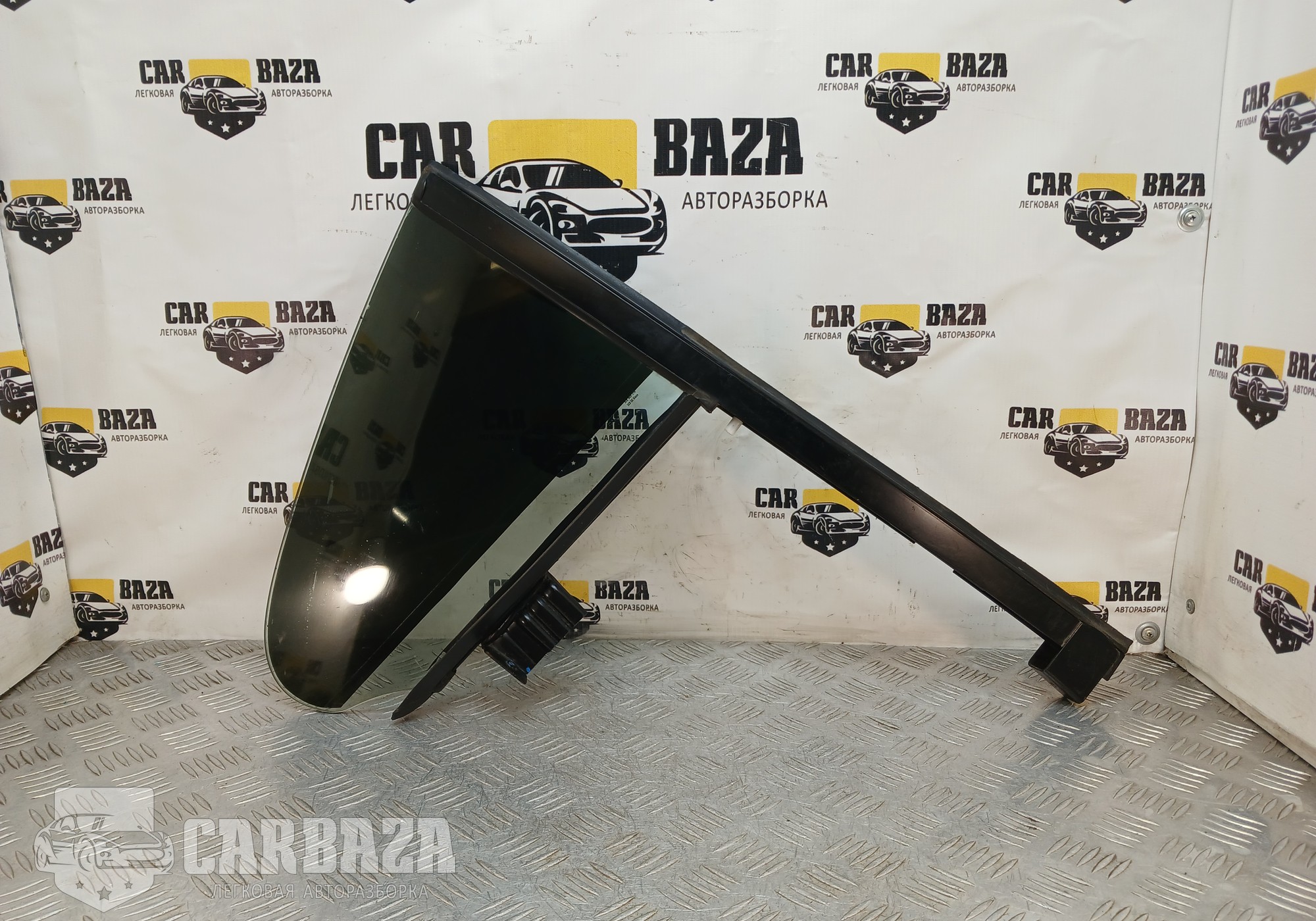 3C8845216 Стекло двери заднее правое для Volkswagen Passat CC (с 2008 по 2017)